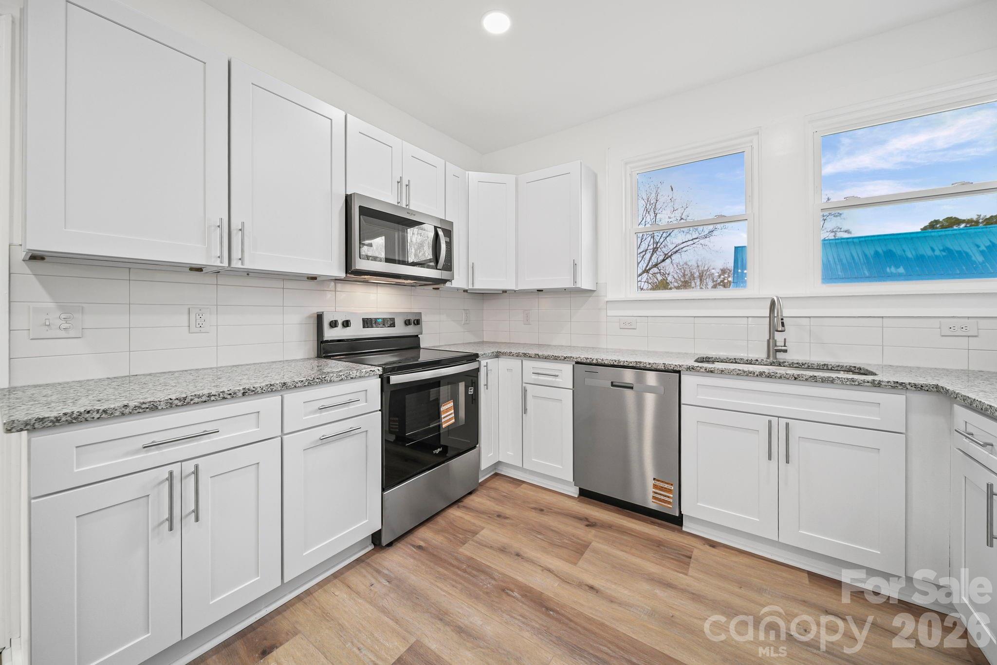 1703 Lowder Street Property Photo 1