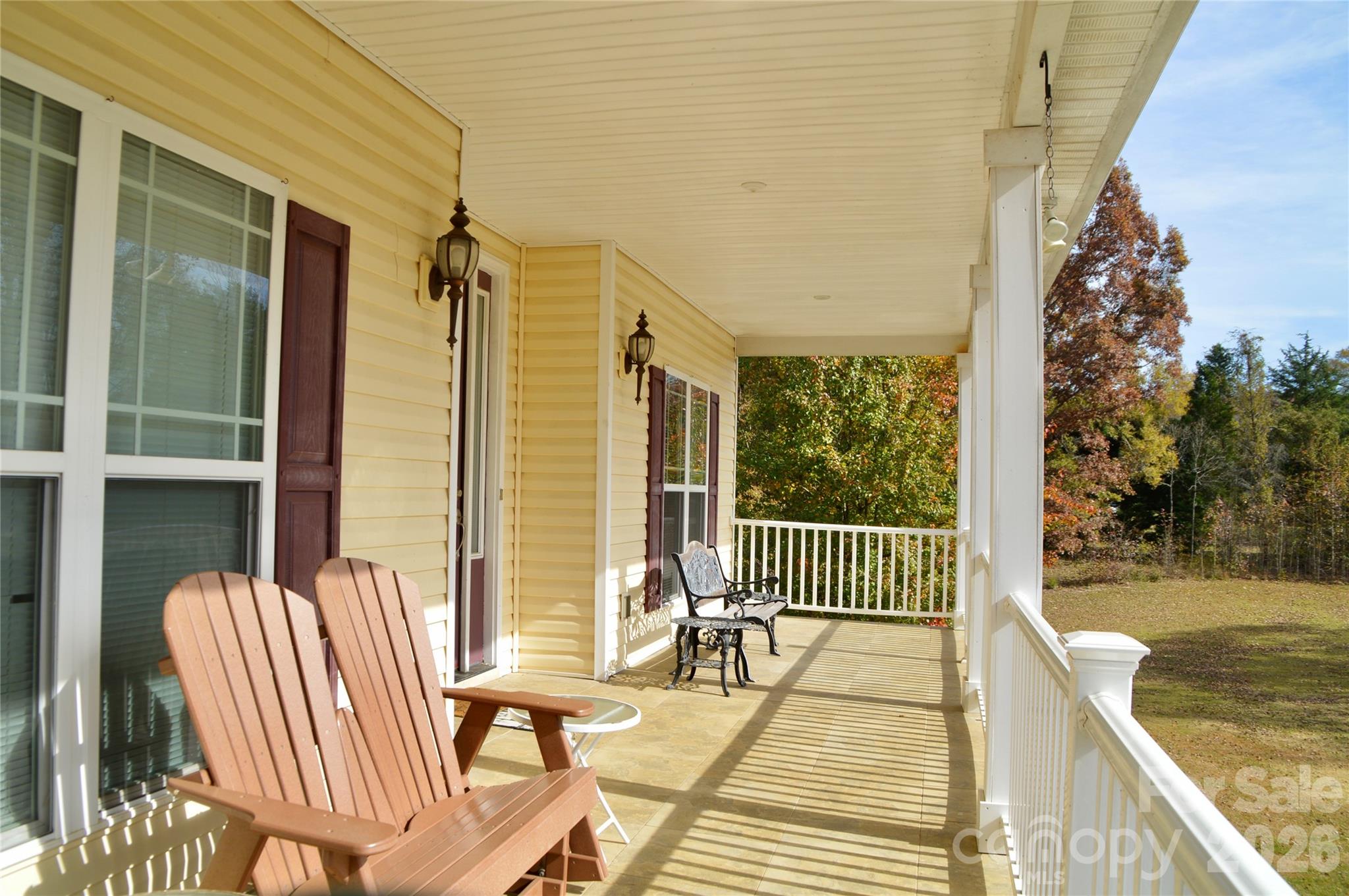 556 Peaceful Creek Drive Property Photo 12