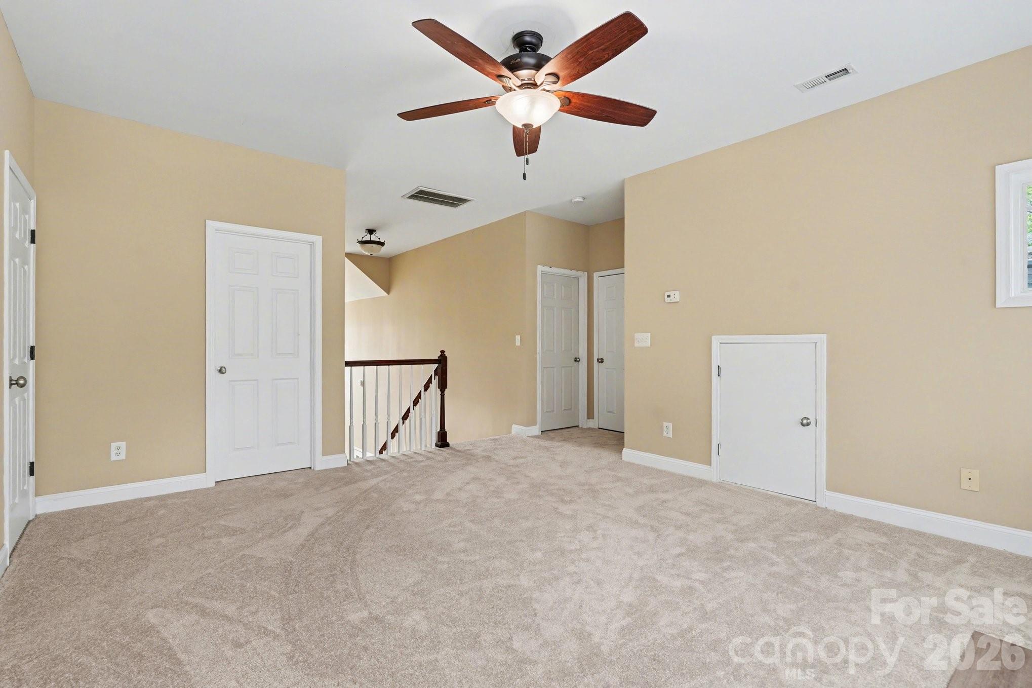 556 Peaceful Creek Drive Property Photo 23