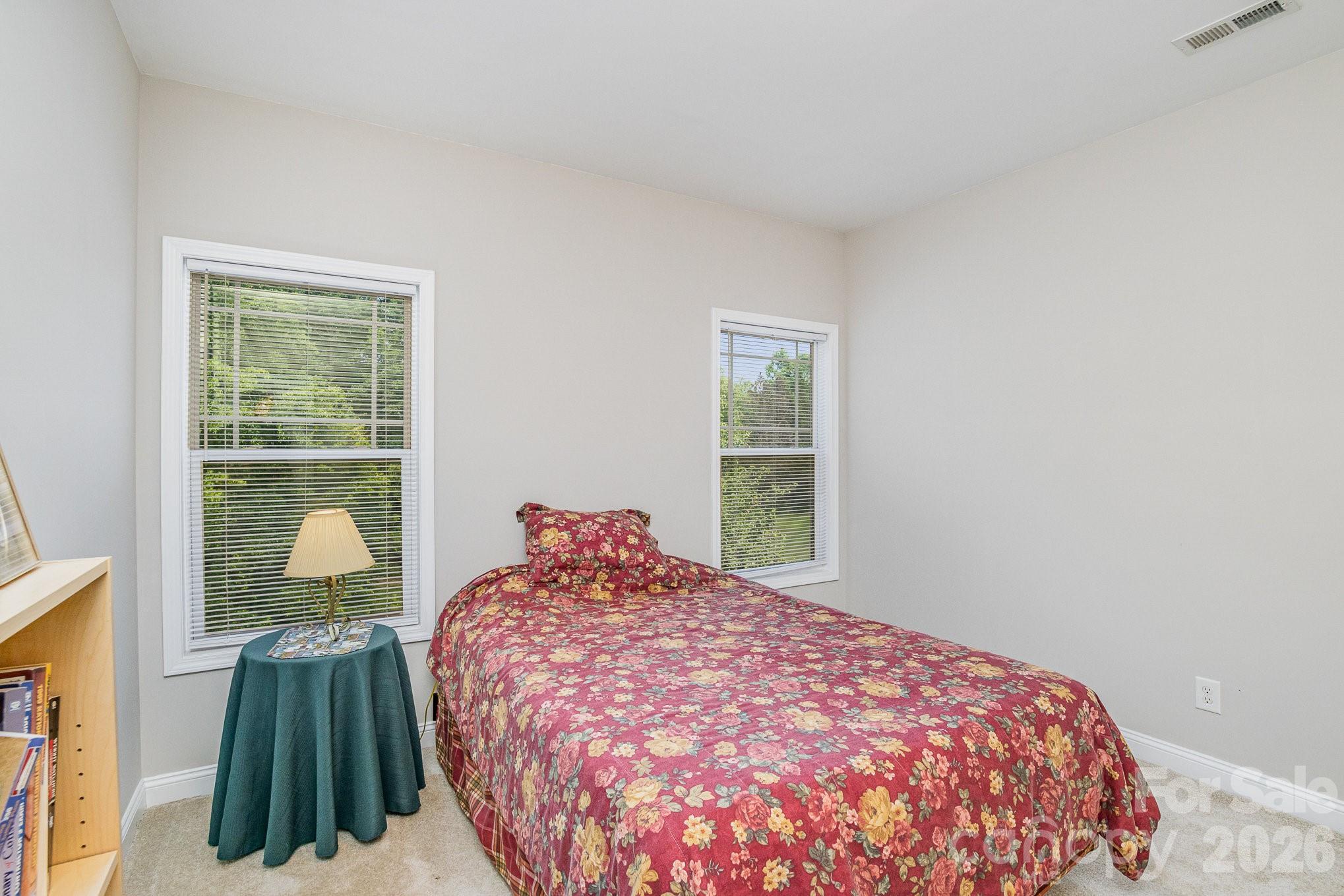 556 Peaceful Creek Drive Property Photo 25