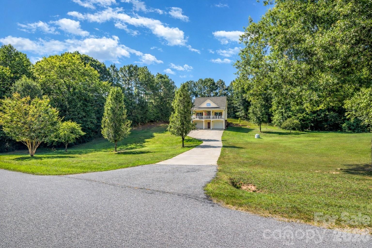 556 Peaceful Creek Drive Property Photo 38