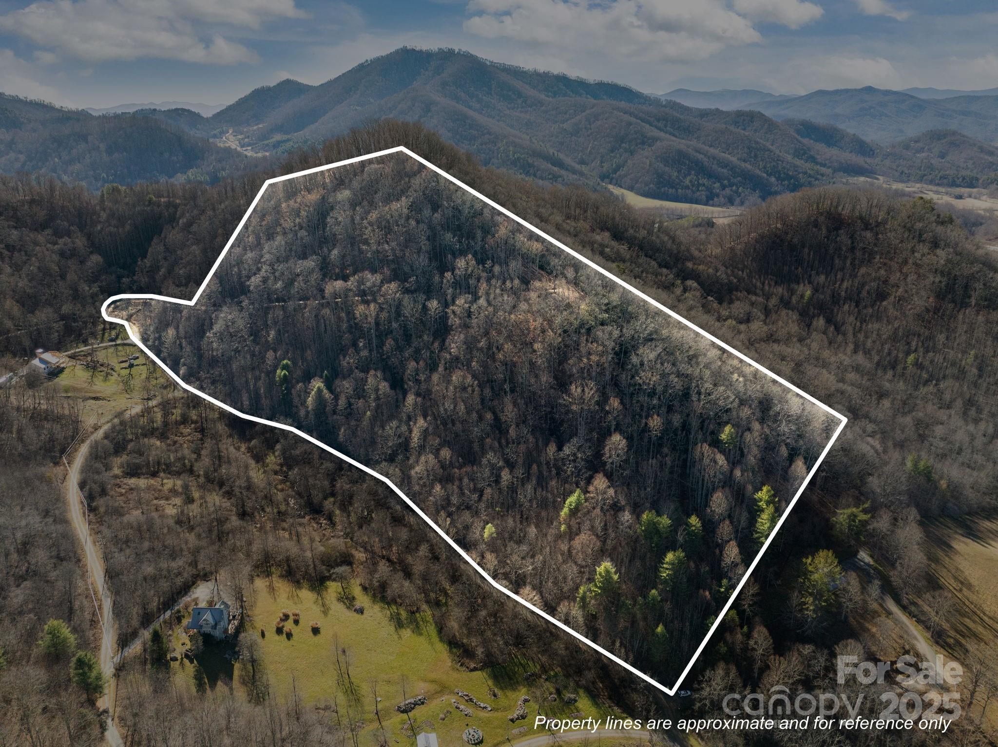 000 Wayward Cove Property Photo 1