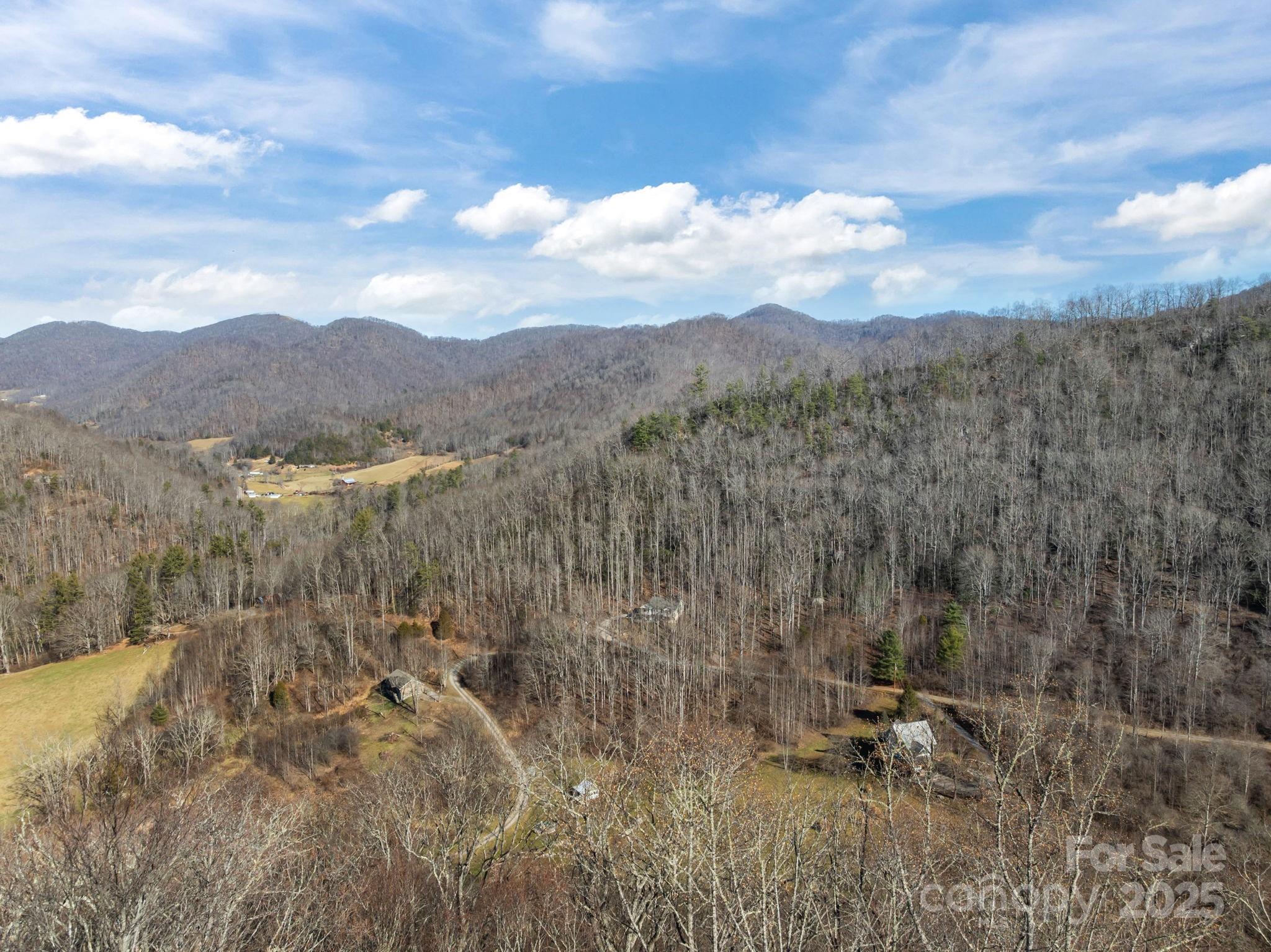 000 Wayward Cove Property Photo 12