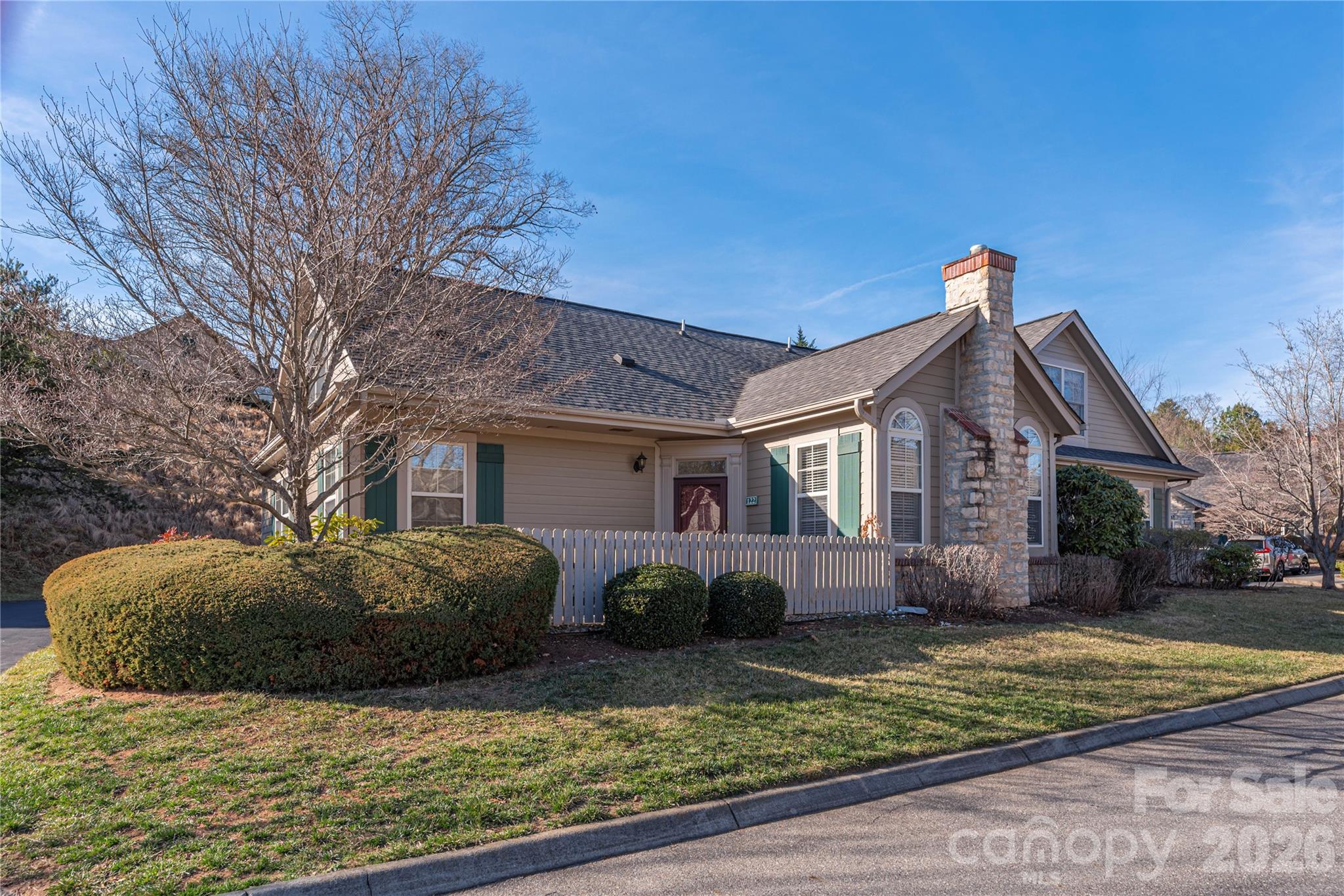 122 Outlook Circle Property Photo 2