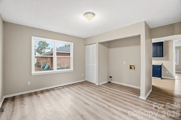 5326 Dolphin Lane Property Photo 10