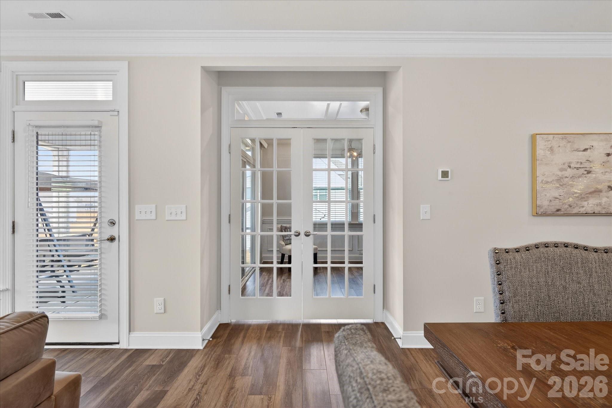 507 Yucatan Drive Property Photo 15