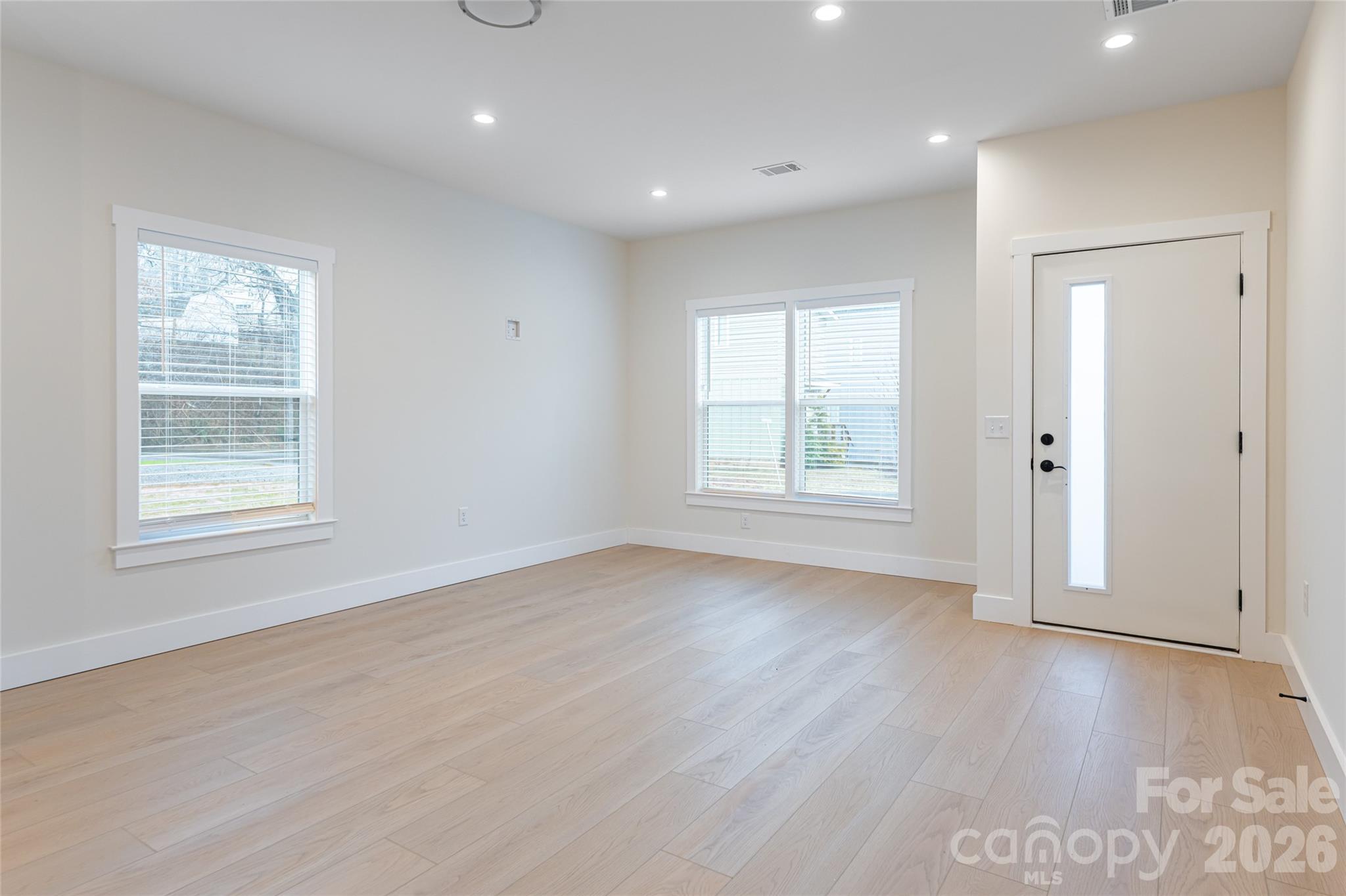 10 Wyndom Lane Property Photo 11