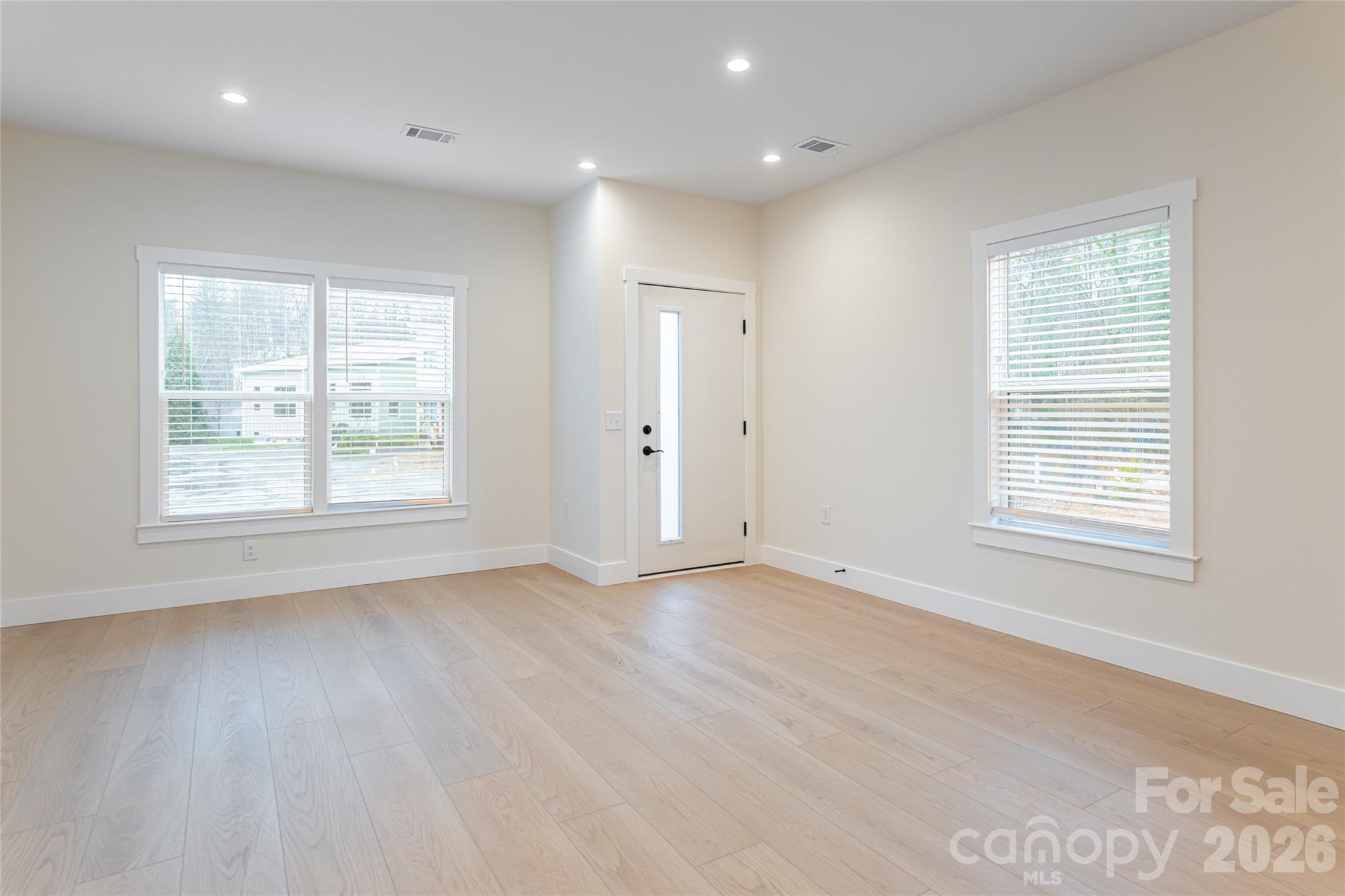 10 Wyndom Lane Property Photo 13