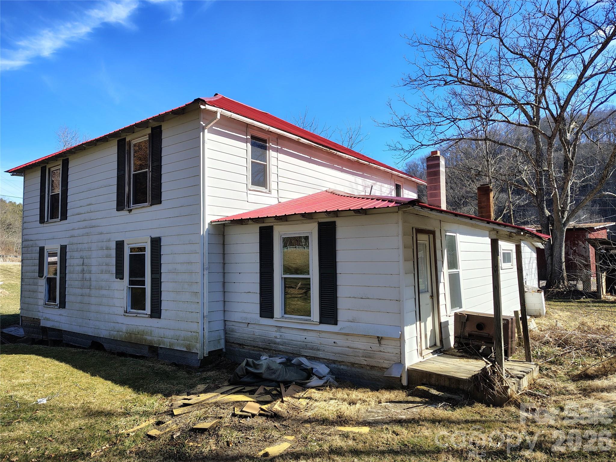166 Old Helton School Road Property Photo 2