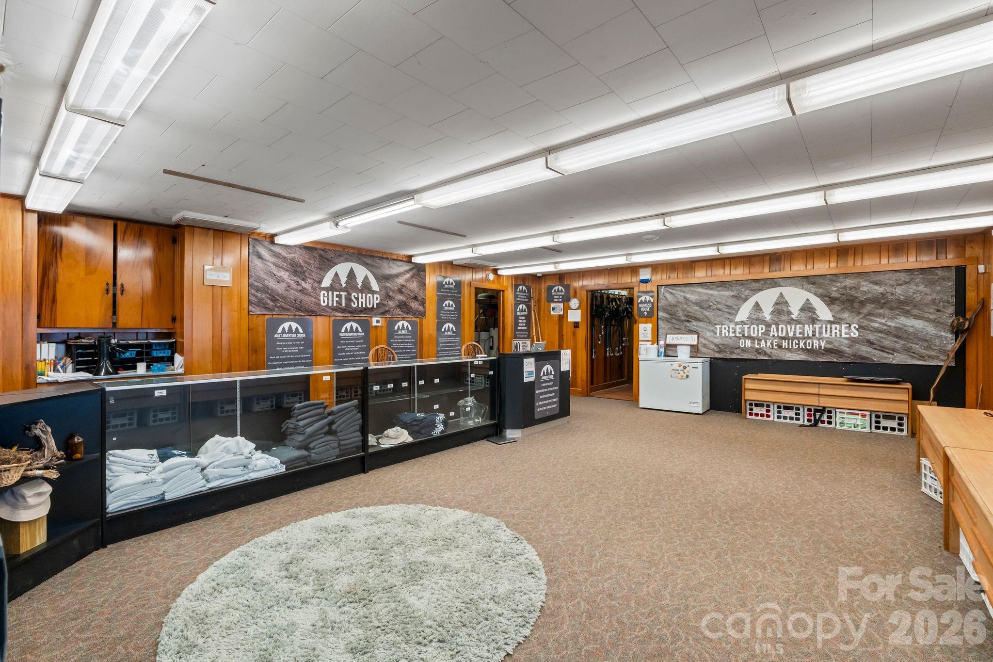 6692 Valwood Road Property Photo 29