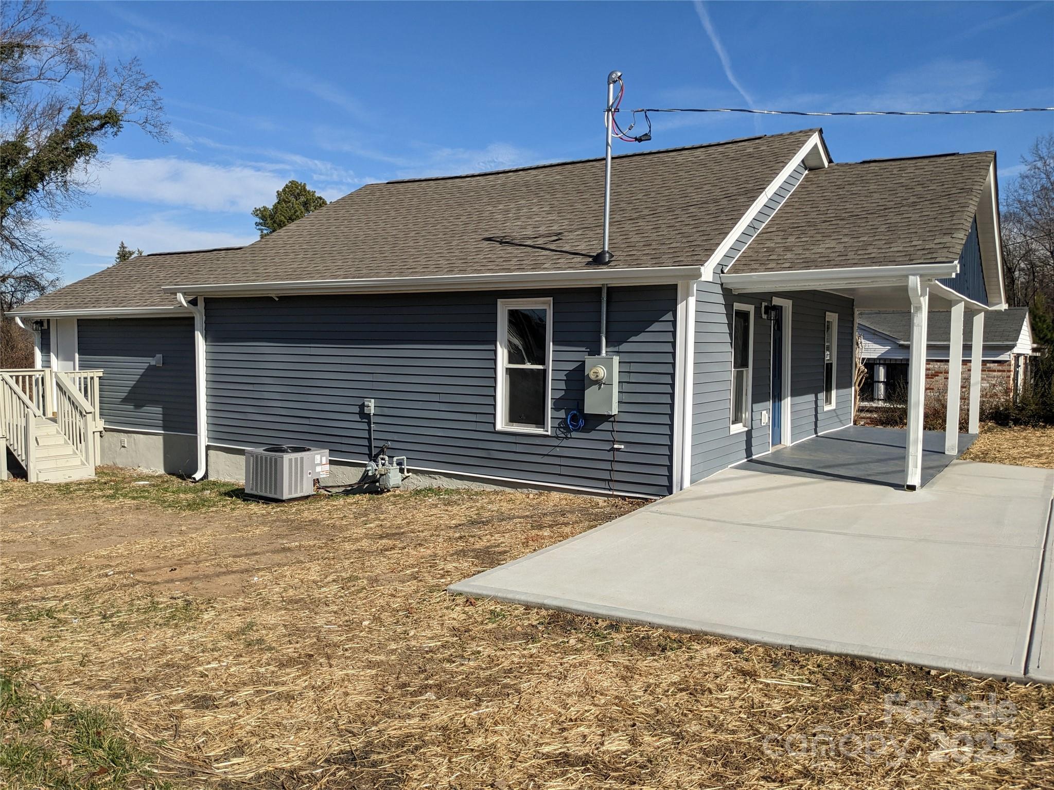 332 Arlington Circle Property Photo 10