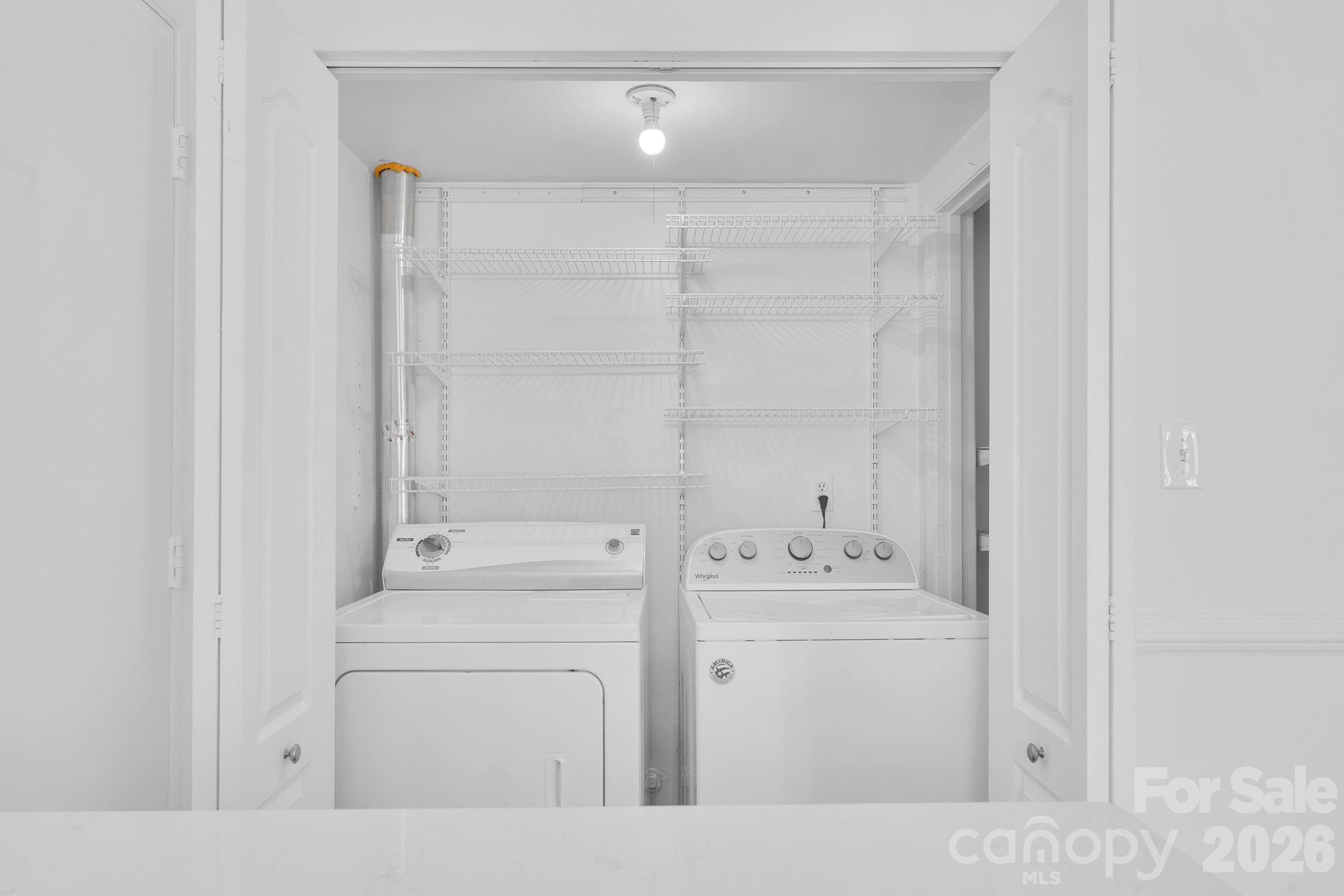 8510 Castle Pine Court Property Photo 14