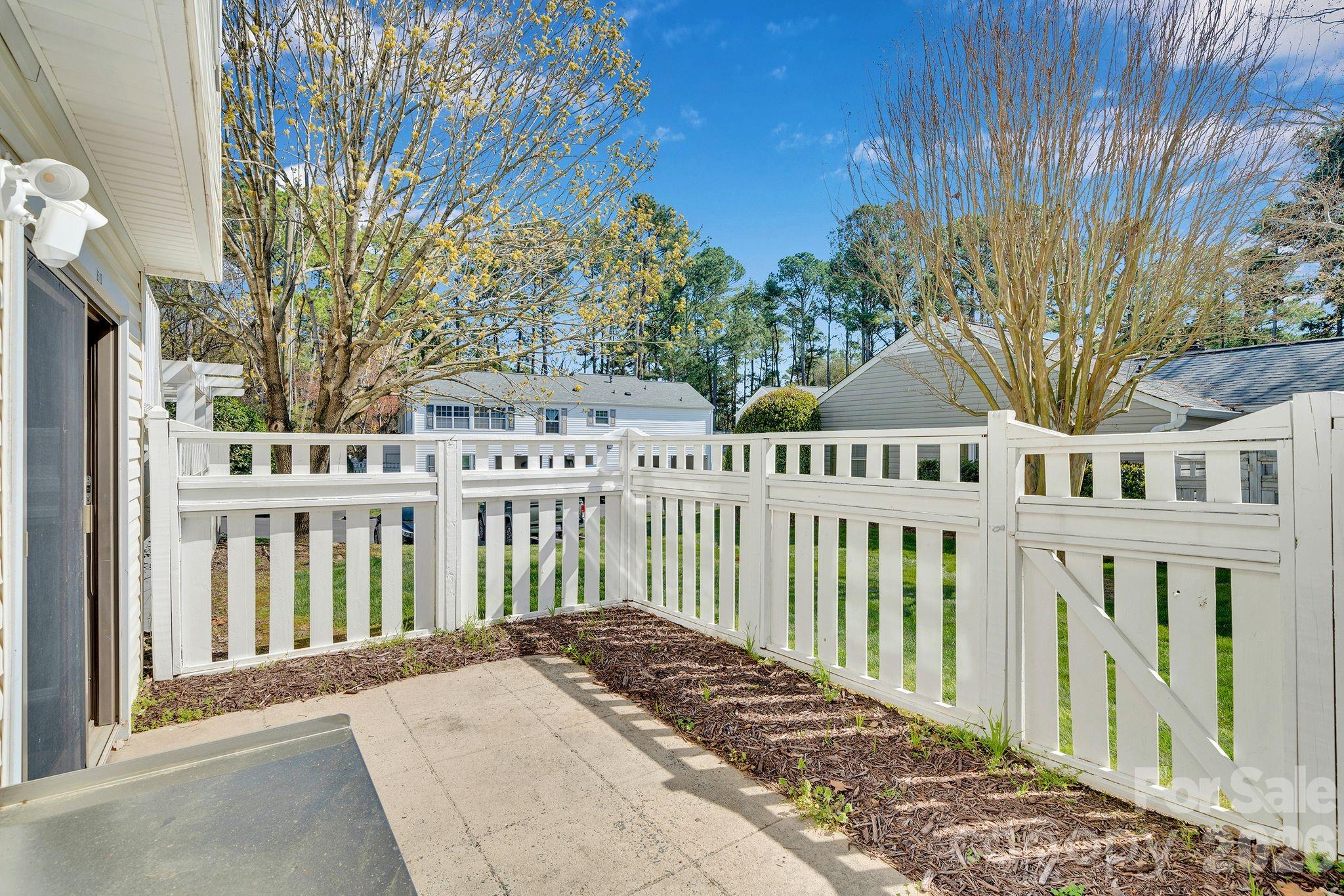 8510 Castle Pine Court Property Photo 30