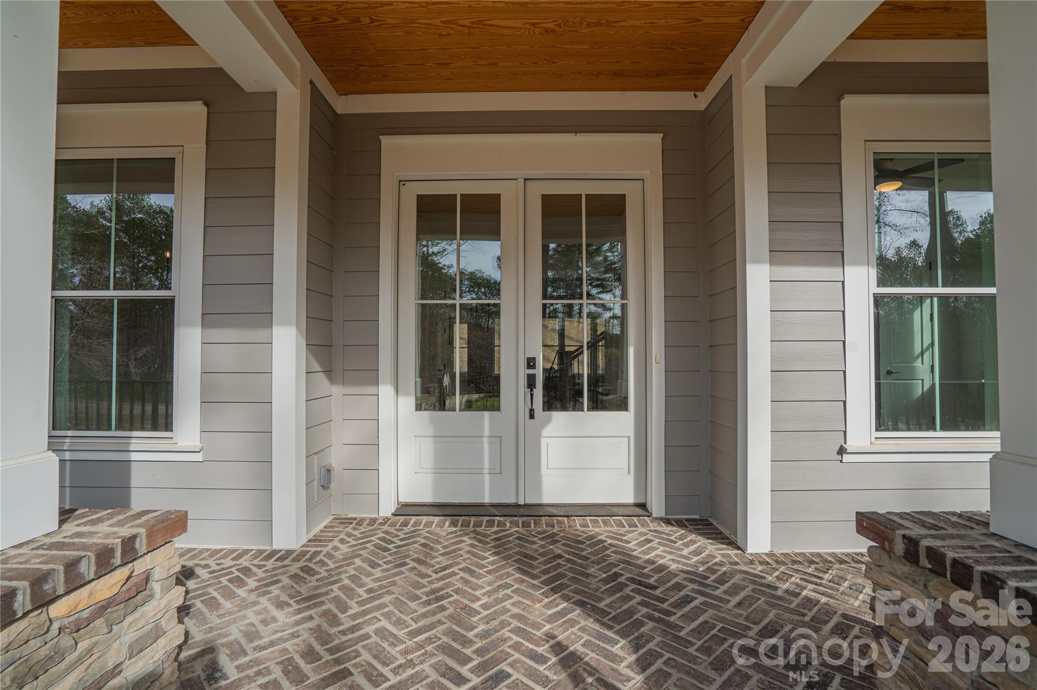 6178 Chimney Bluff Road Property Photo 5