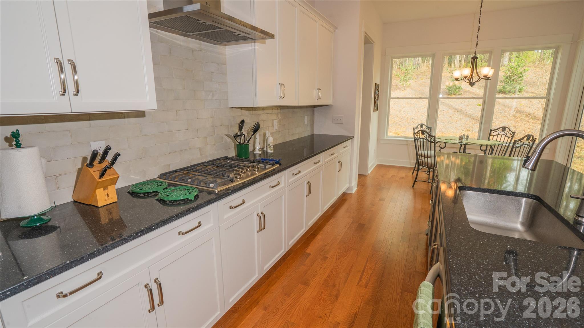 6178 Chimney Bluff Road Property Photo 10