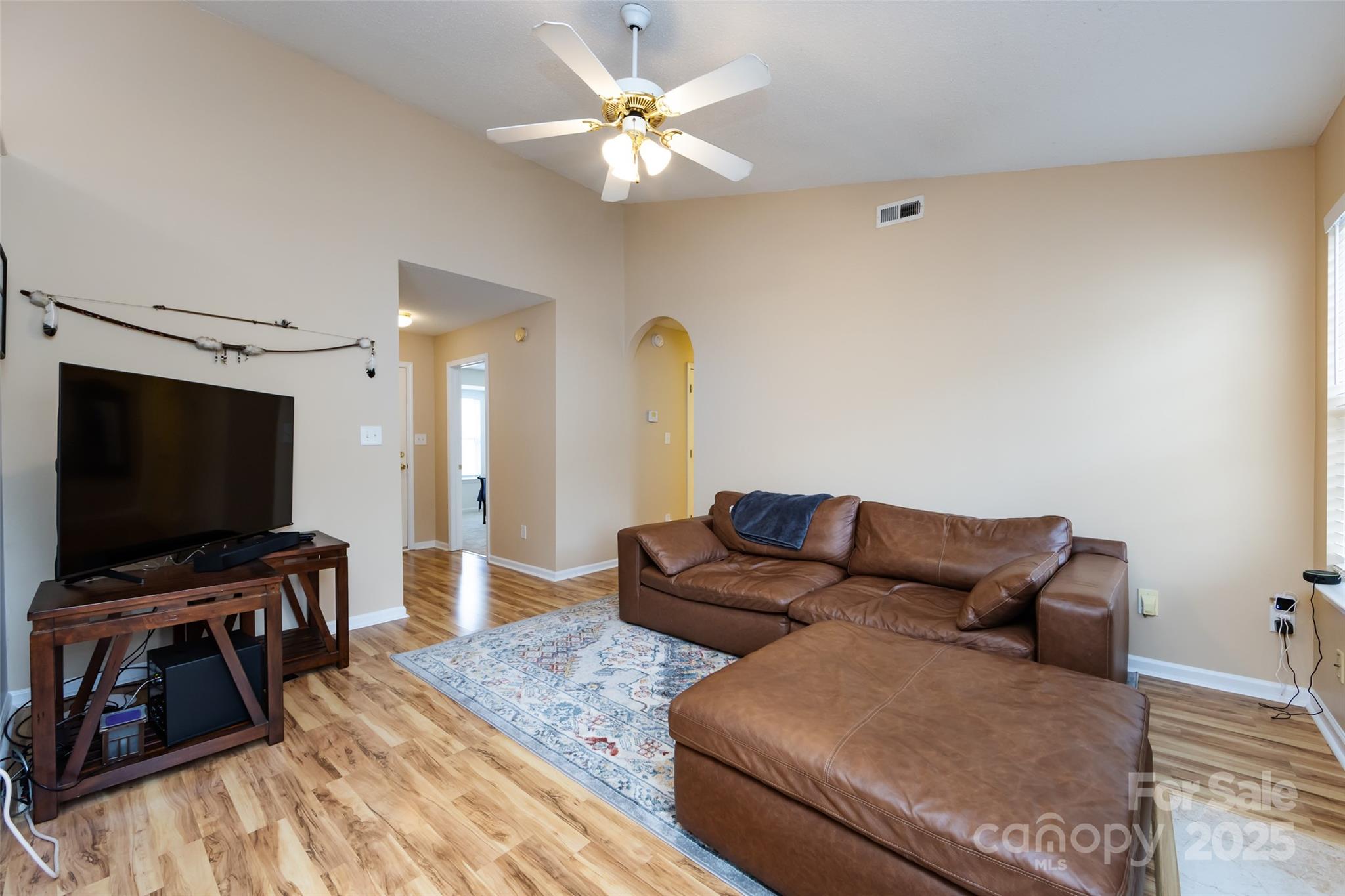 11015 Olde English Drive Property Photo 12