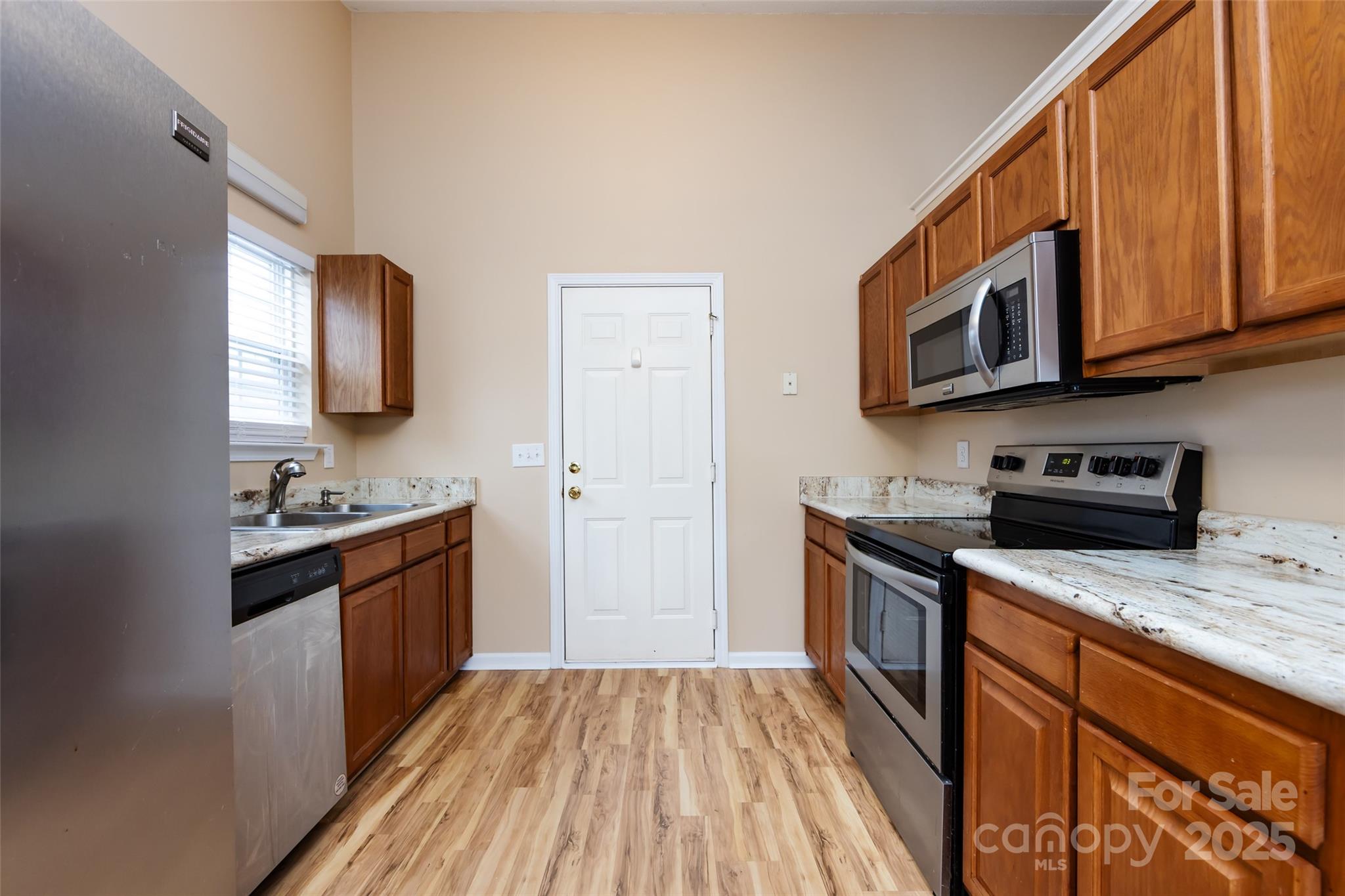 11015 Olde English Drive Property Photo 18