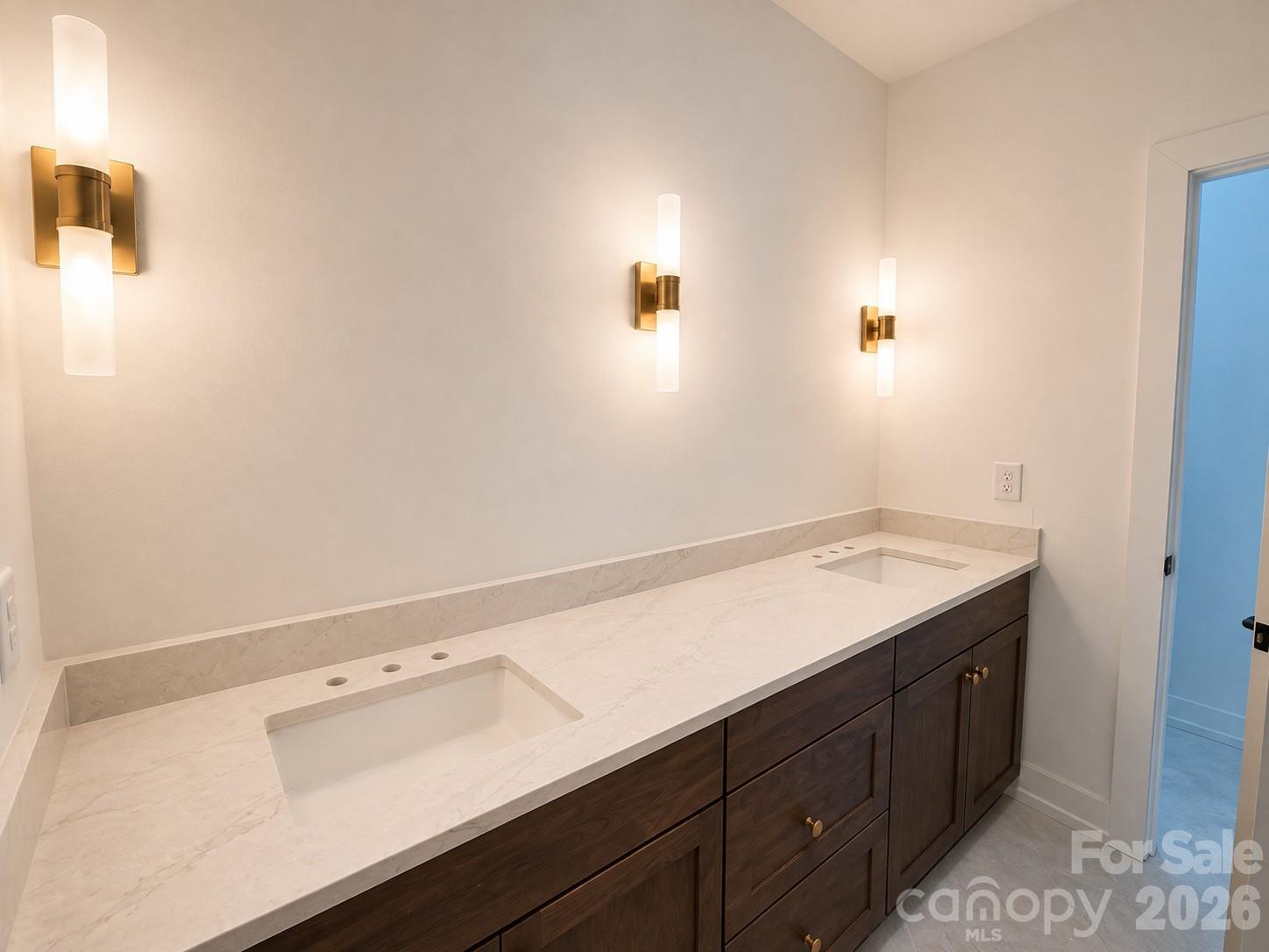 2625 Springway Drive Property Photo 12