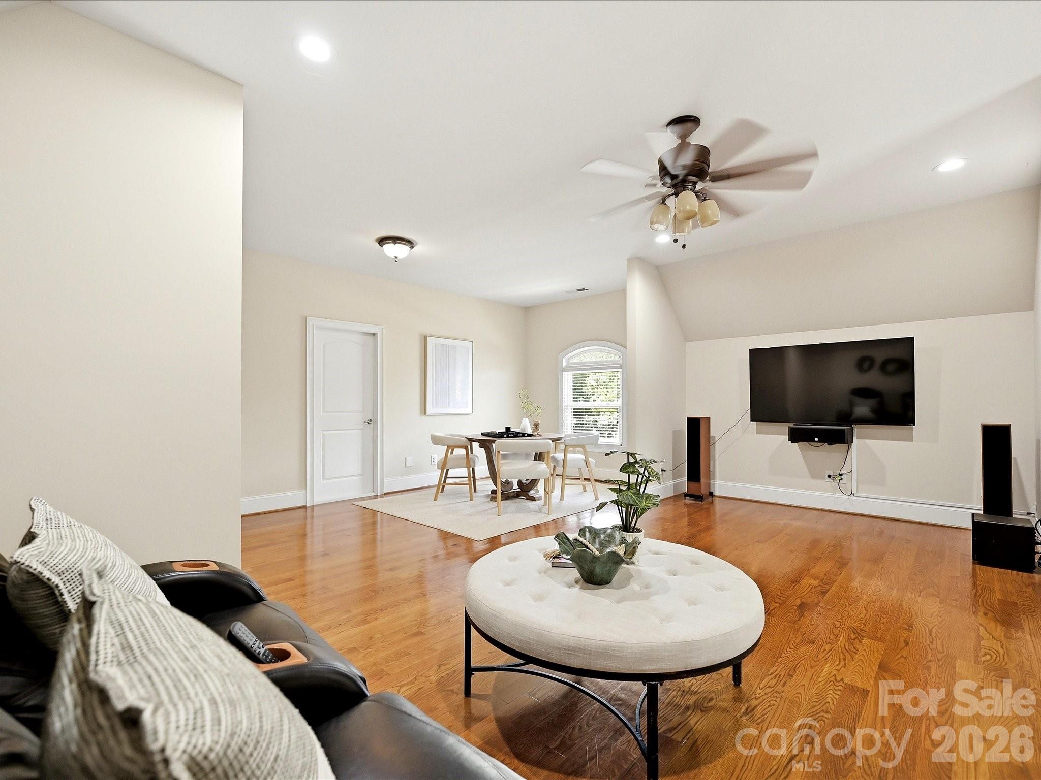 6806 Larrisa Court Property Photo 41