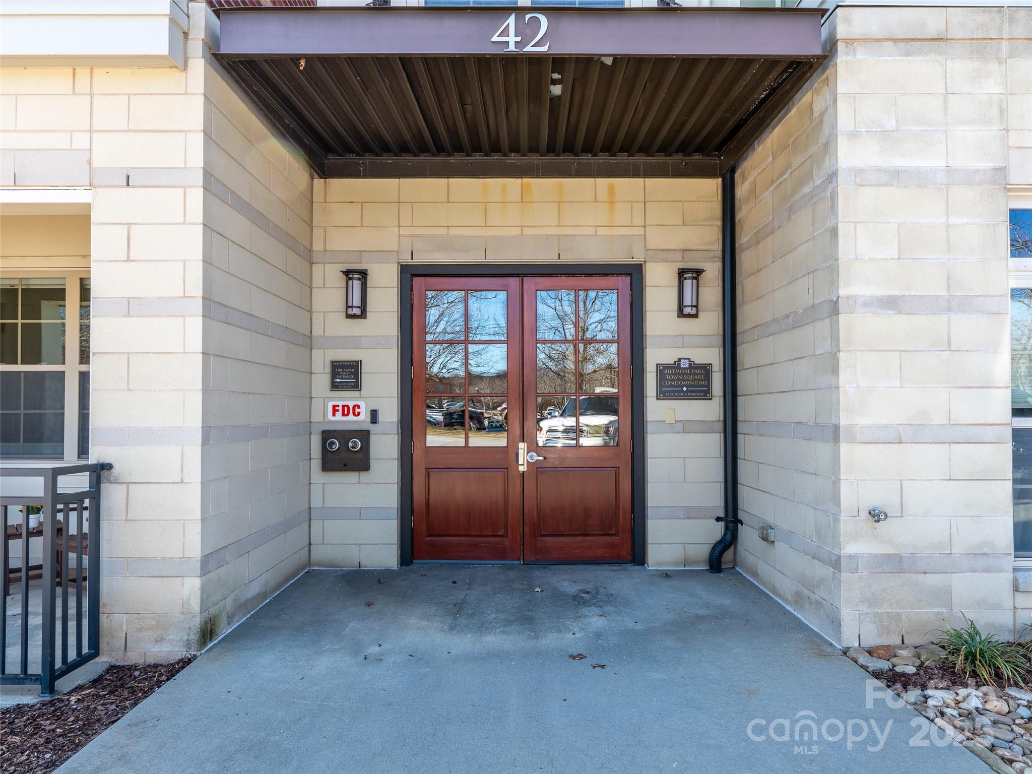 42 Schenck Parkway B09 Property Photo 38