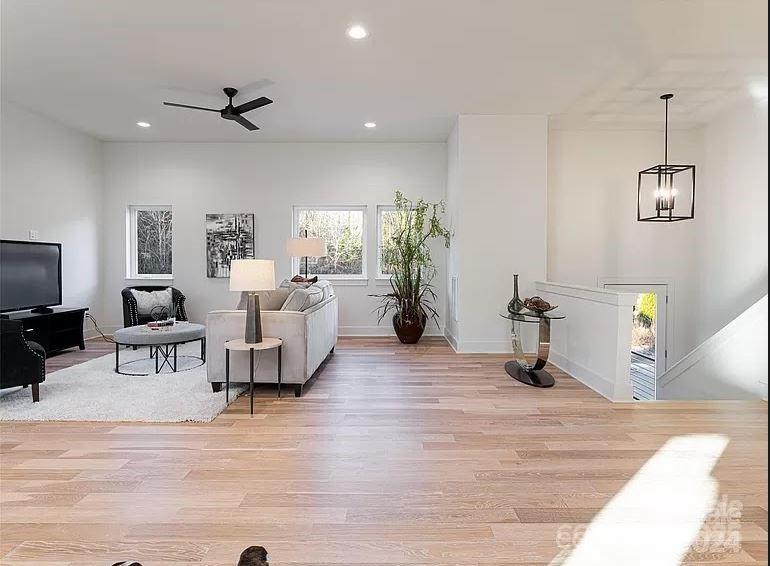 17 Macallan Lane Property Photo 7