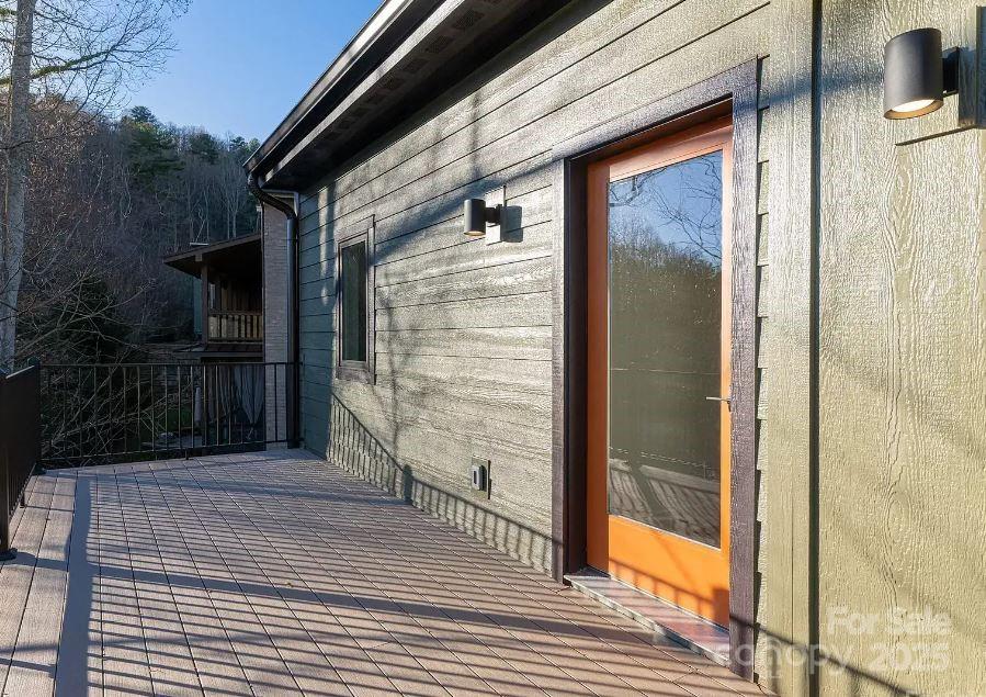 17 Macallan Lane Property Photo 25