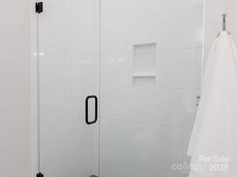 17 Macallan Lane Property Photo 27