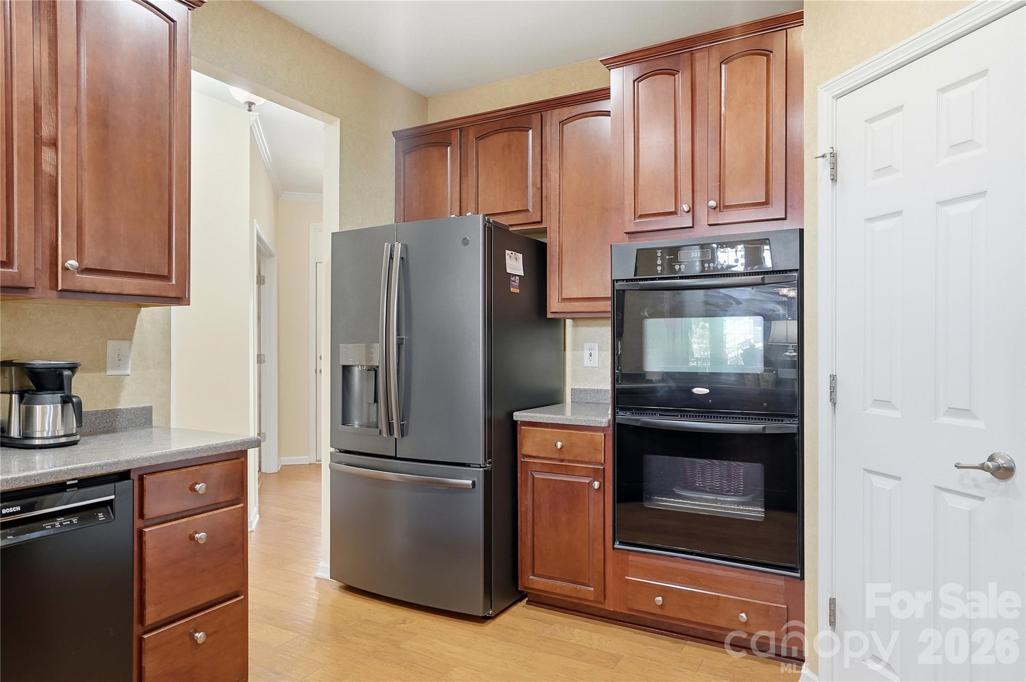 335 Garnet Court Property Photo 11
