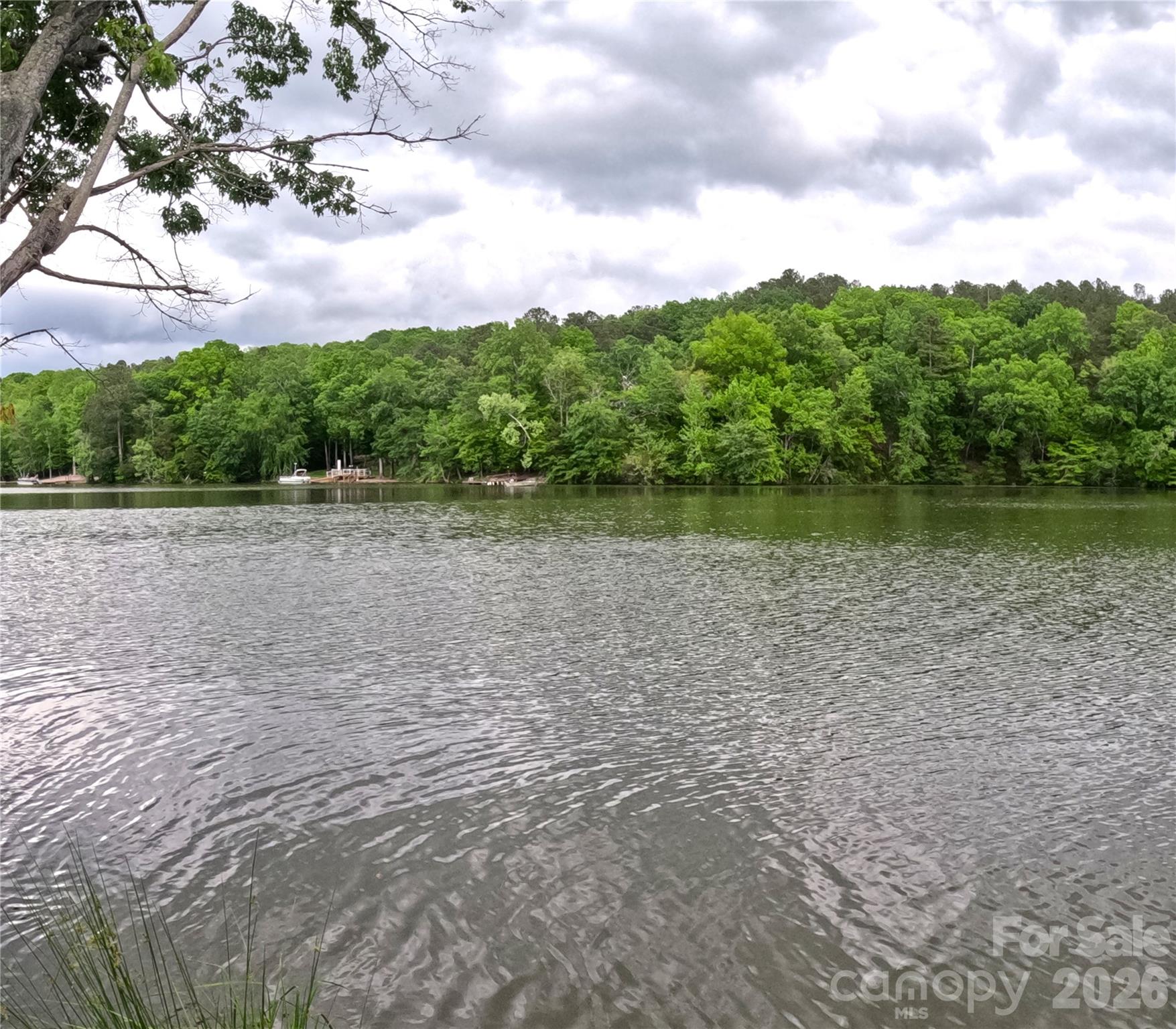3111 Catawba Road Property Photo 4