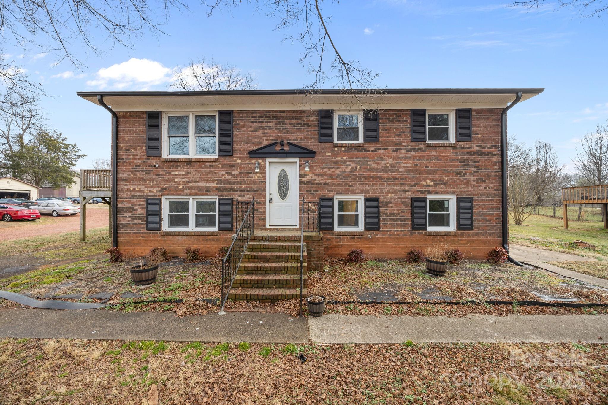 222 Saint Jill Circle Property Photo 1
