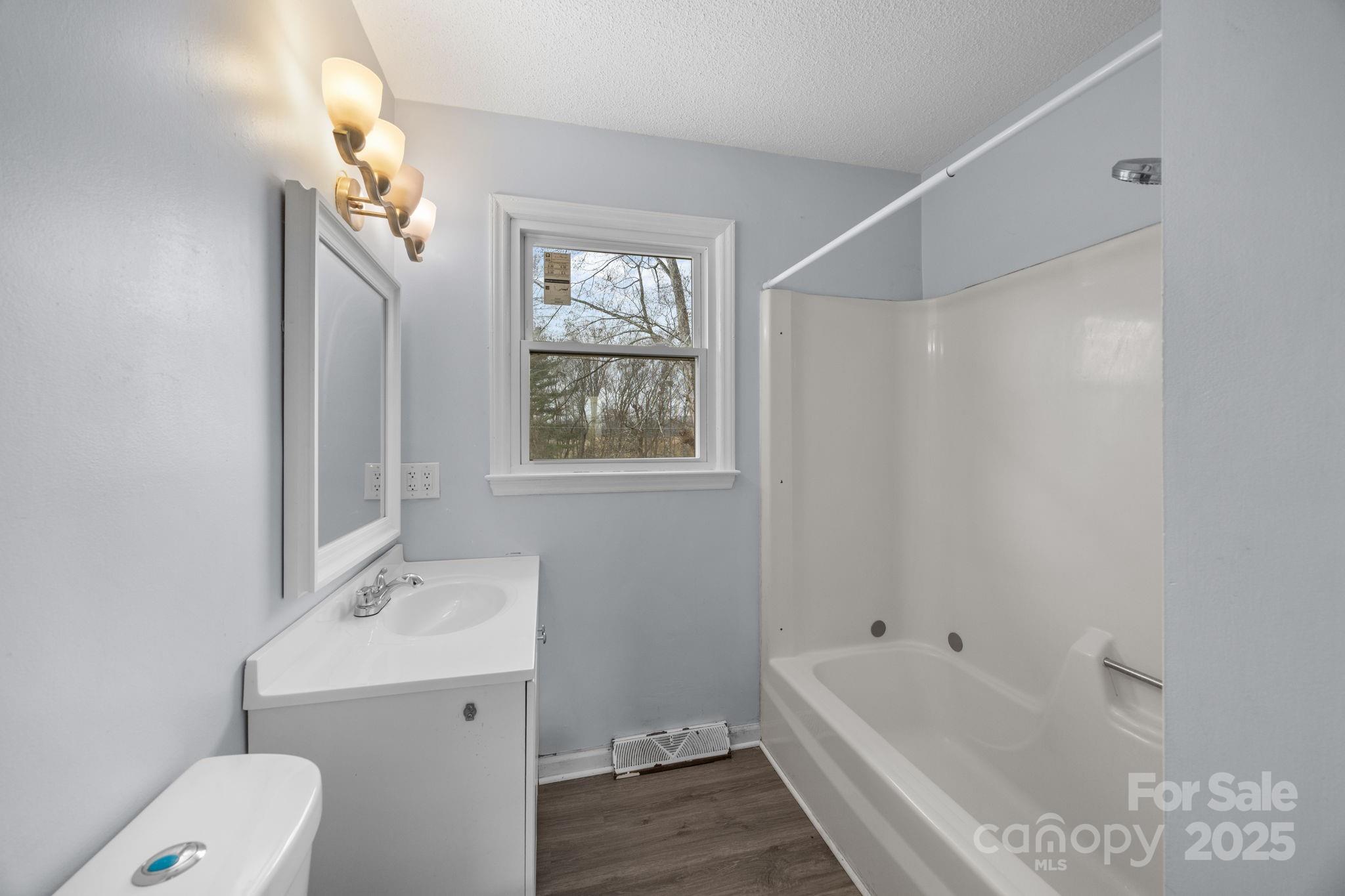 222 Saint Jill Circle Property Photo 16
