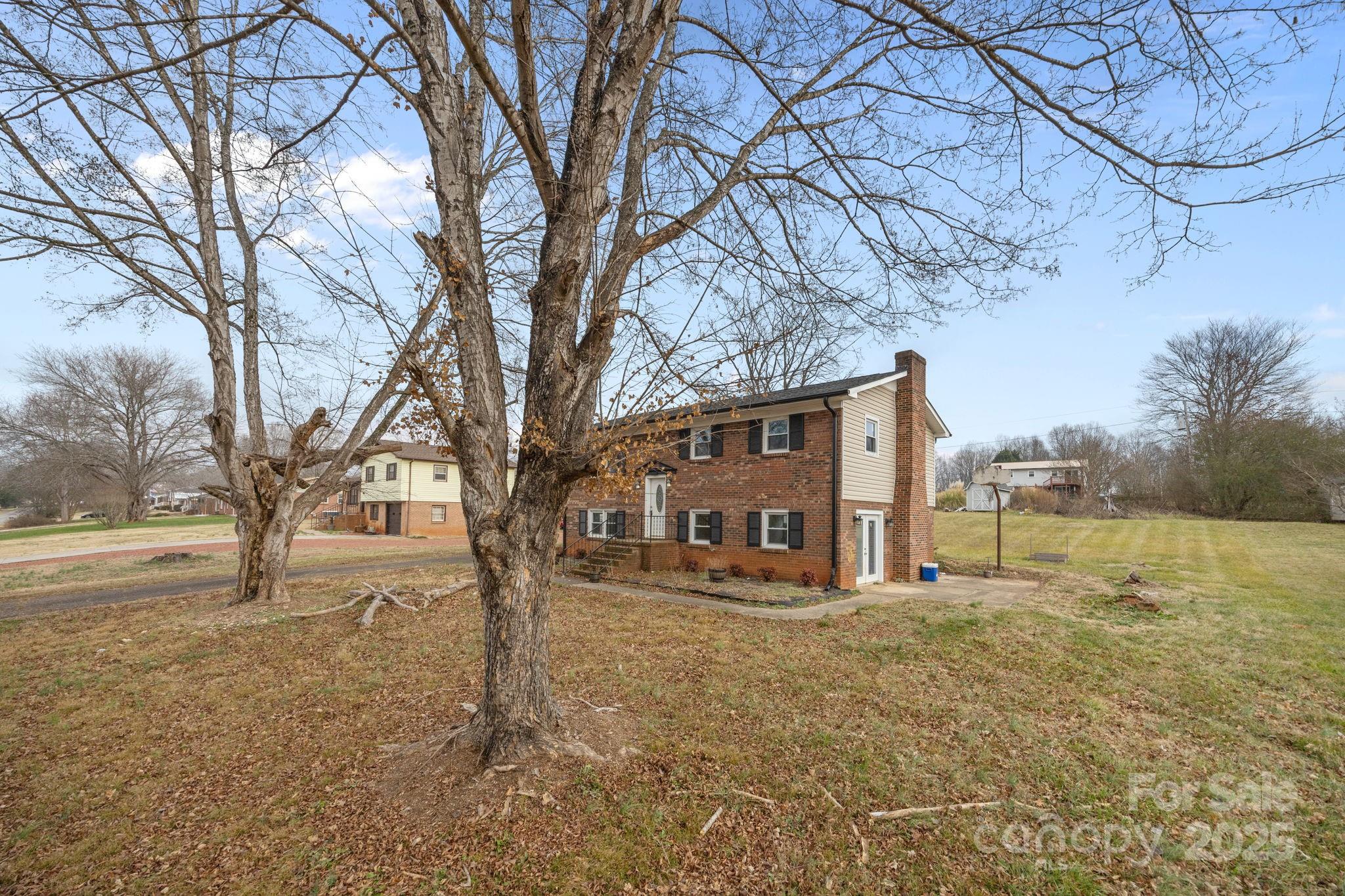 222 Saint Jill Circle Property Photo 30