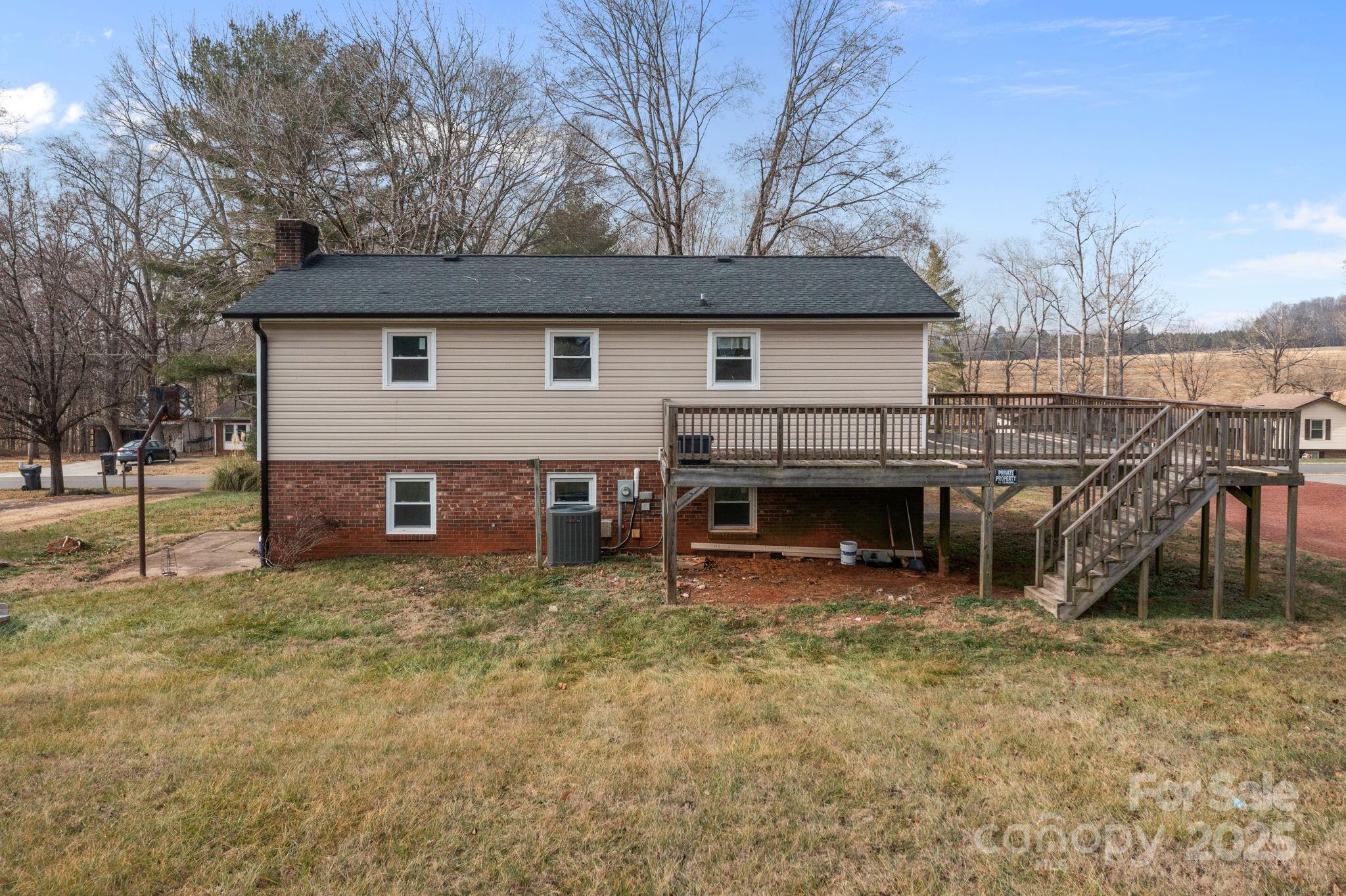 222 Saint Jill Circle Property Photo 32