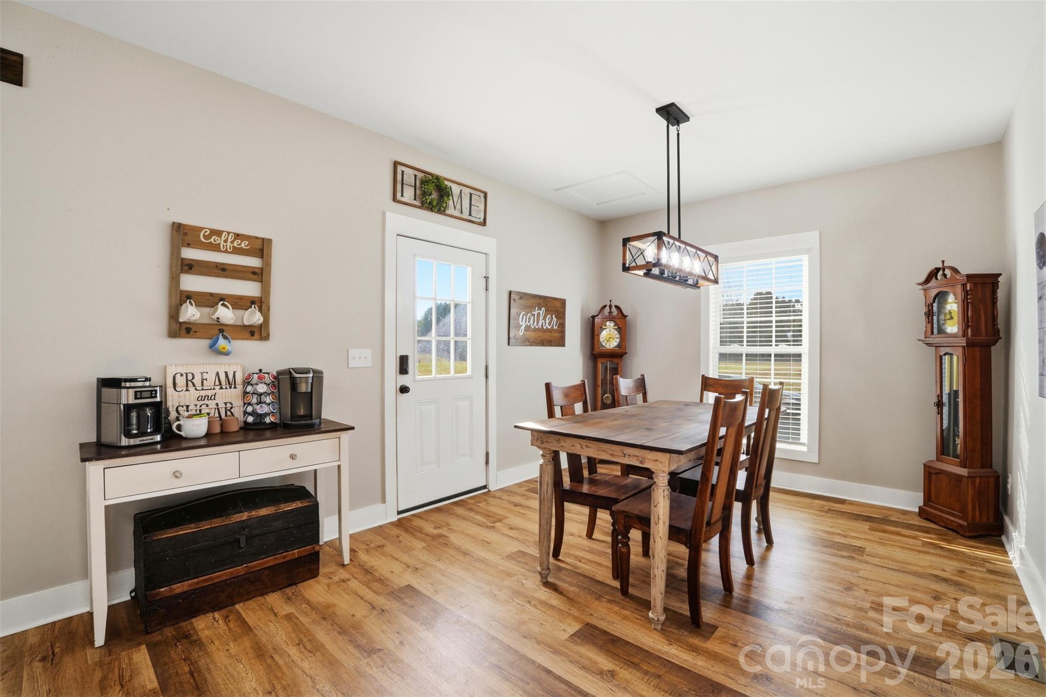 16659 Five Point Road Property Photo 8