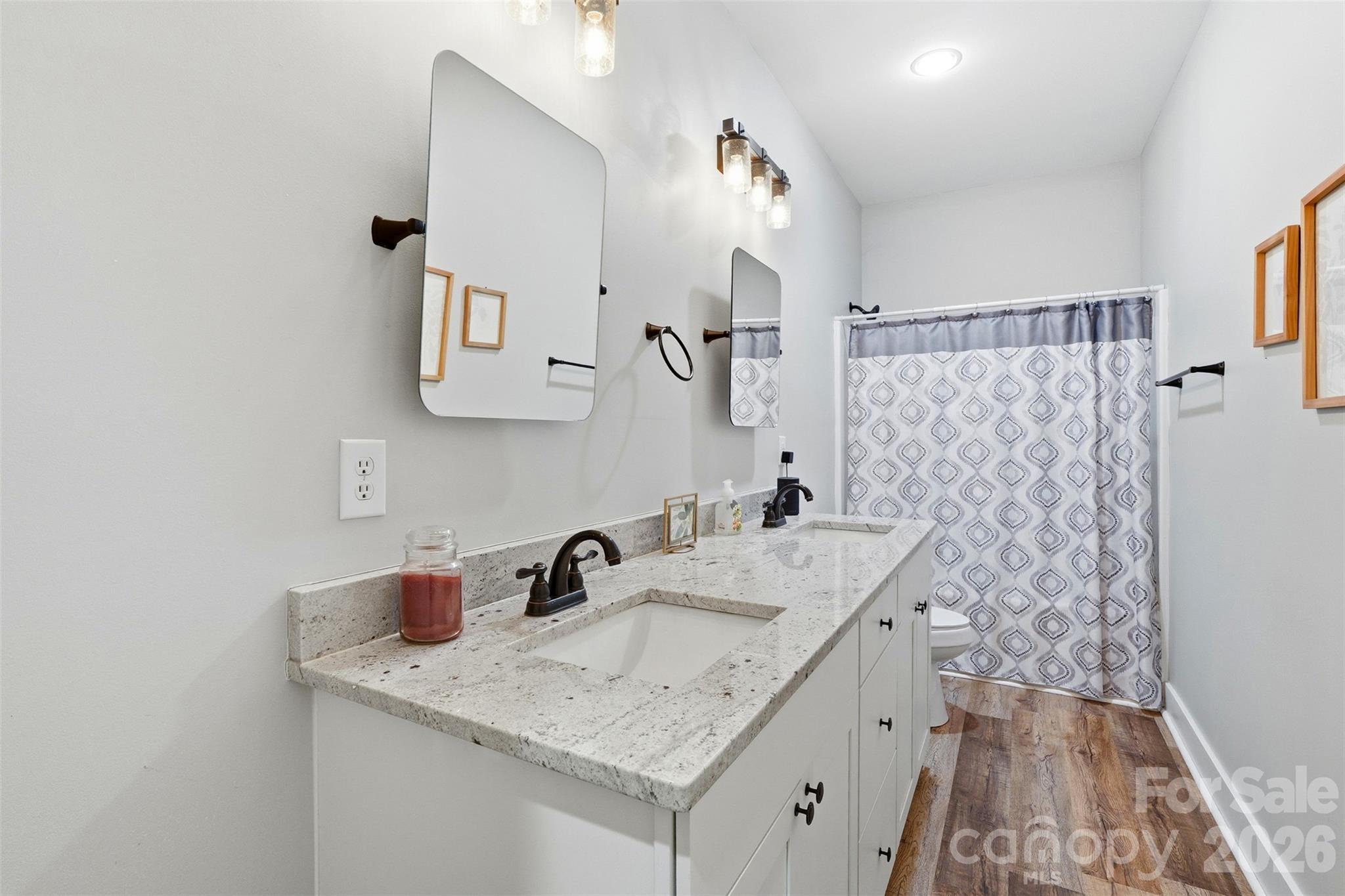 16659 Five Point Road Property Photo 14