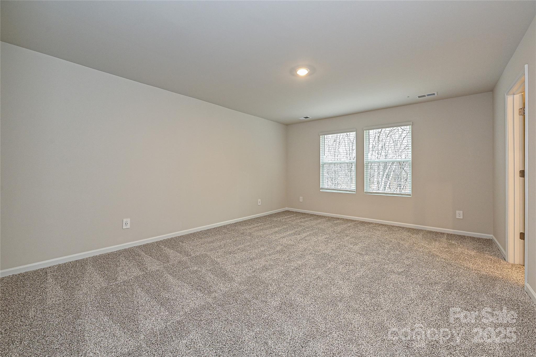 2101 Sunflower Circle Property Photo 14