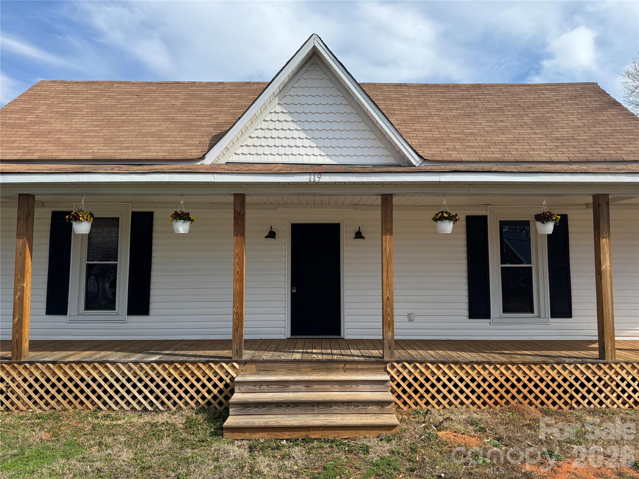 119 Marion Street Property Photo 2
