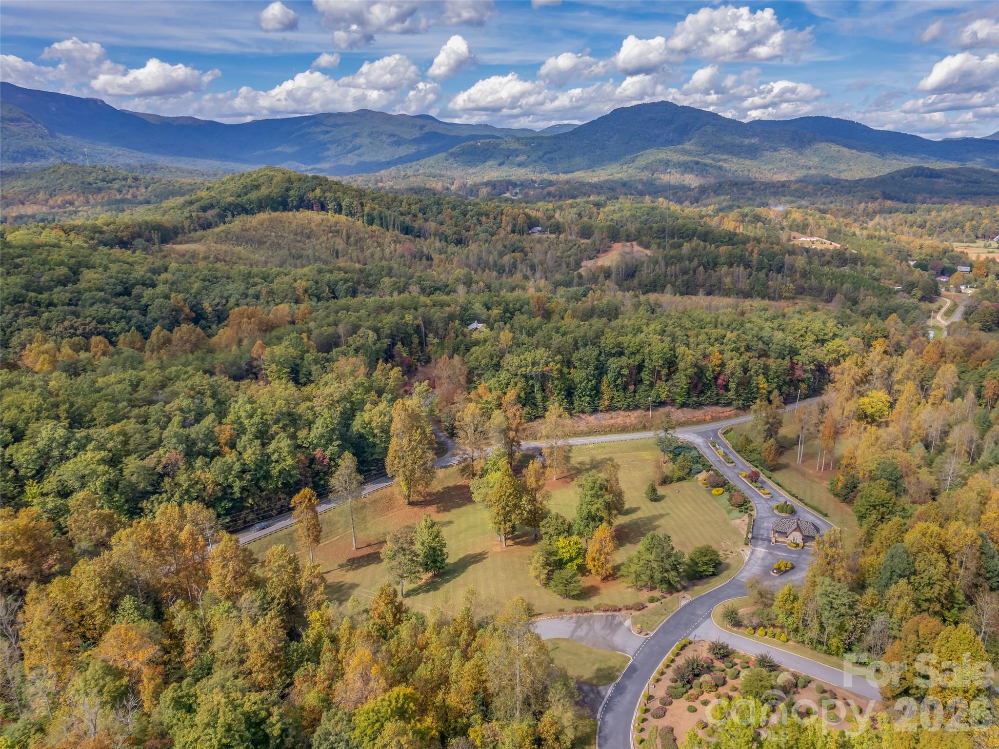 146 Red Hawk Knoll Property Photo 29