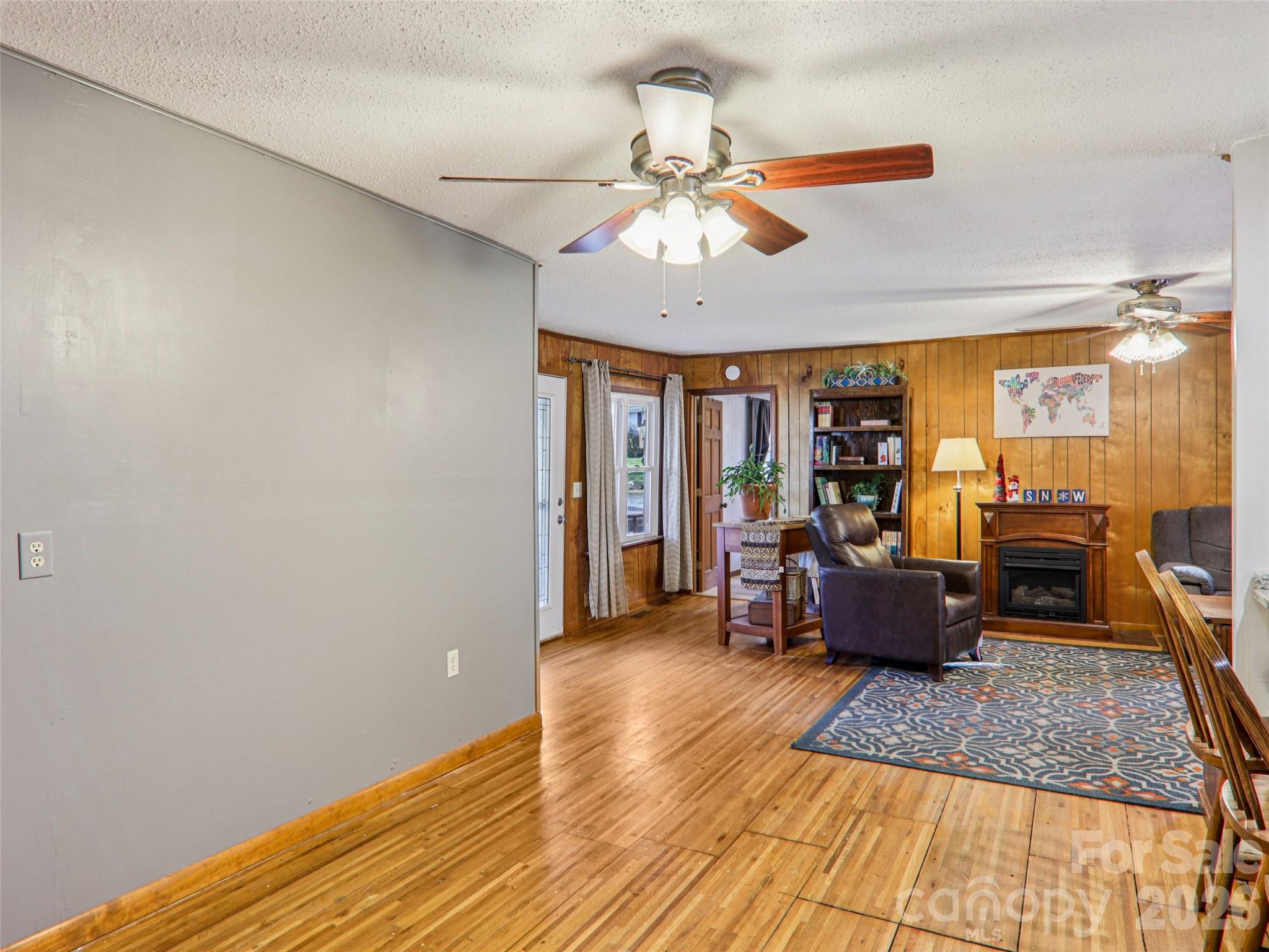 7 Landon Mountain Lane Property Photo 17