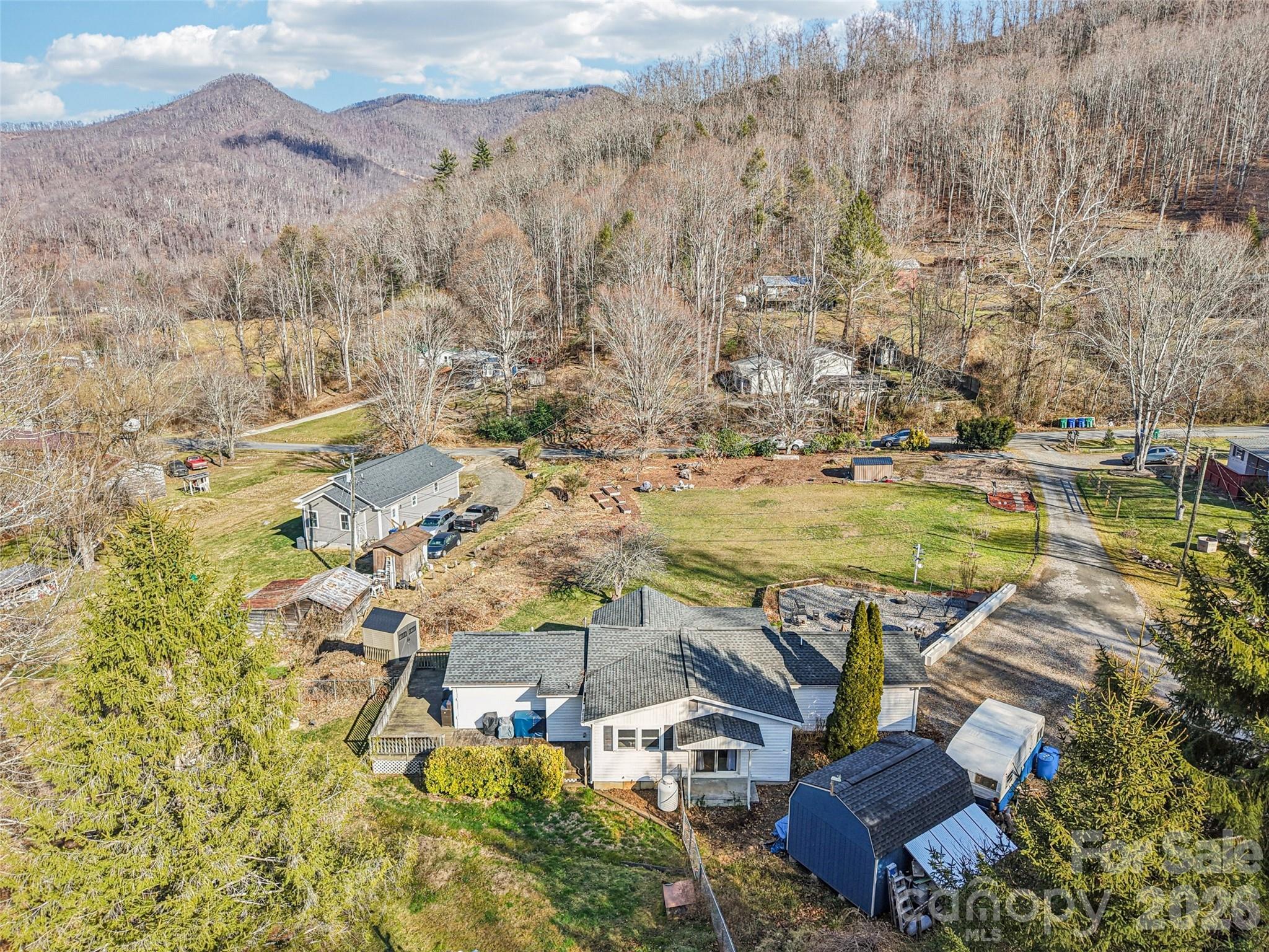 7 Landon Mountain Lane Property Photo 46