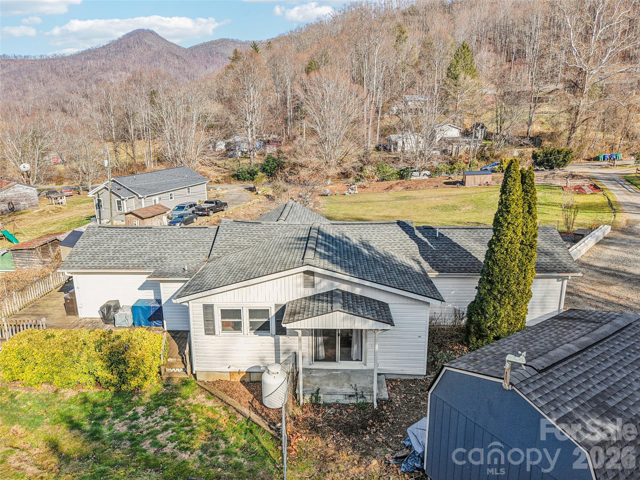 7 Landon Mountain Lane Property Photo 47