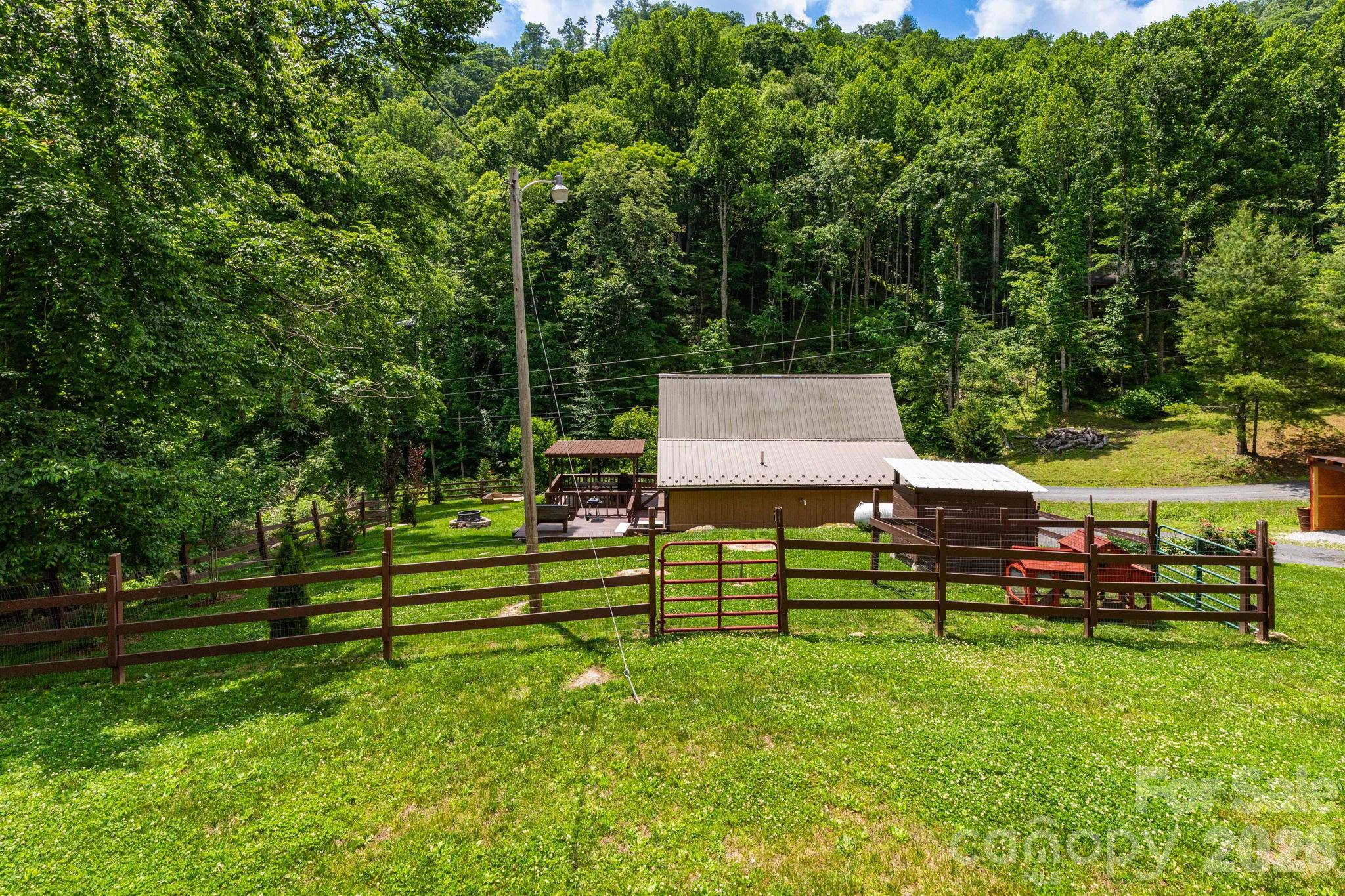 1010 And 1014 Melton Branch Road Property Photo 41