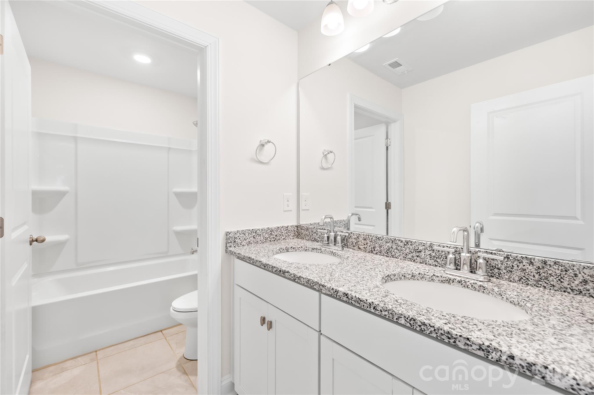 402 Preston Road Property Photo 31