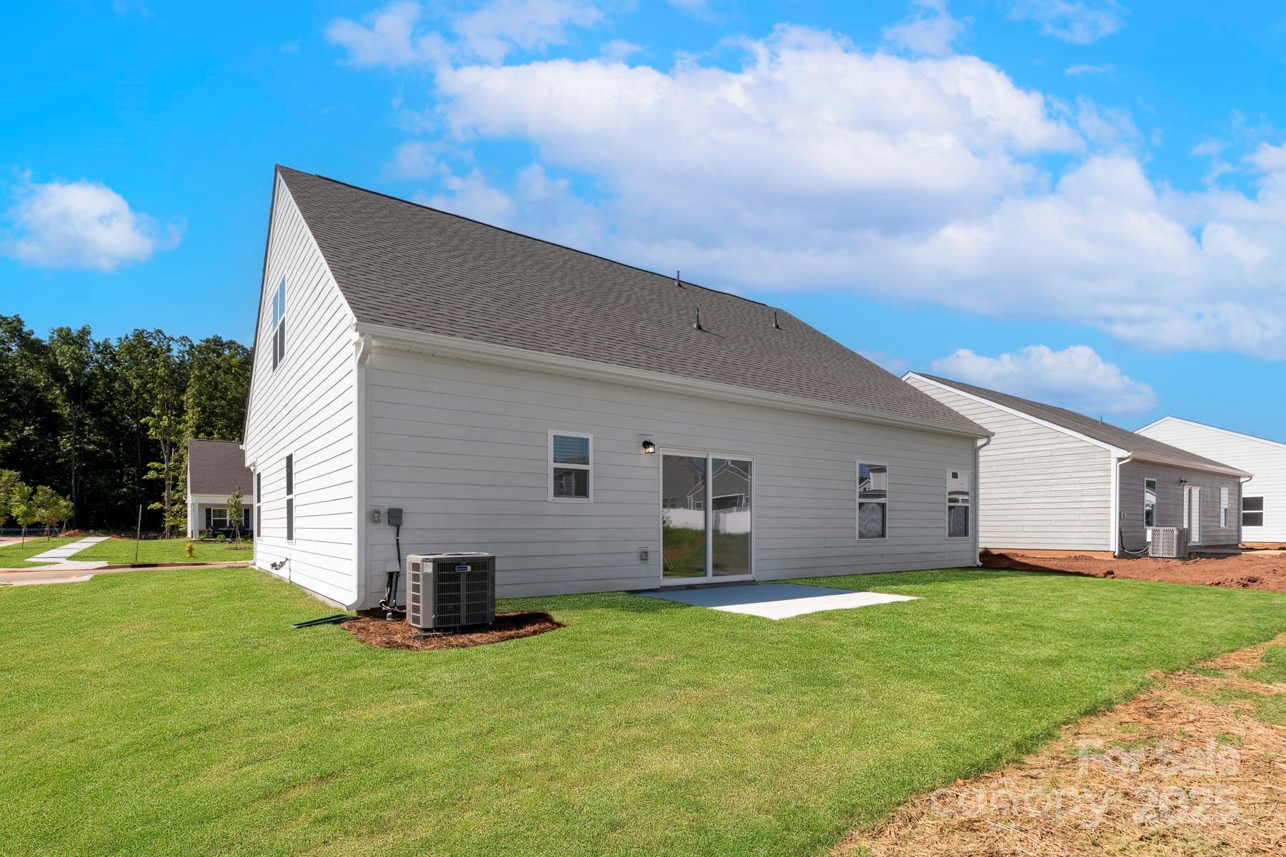 124 Rills Crossing Way Property Photo 6