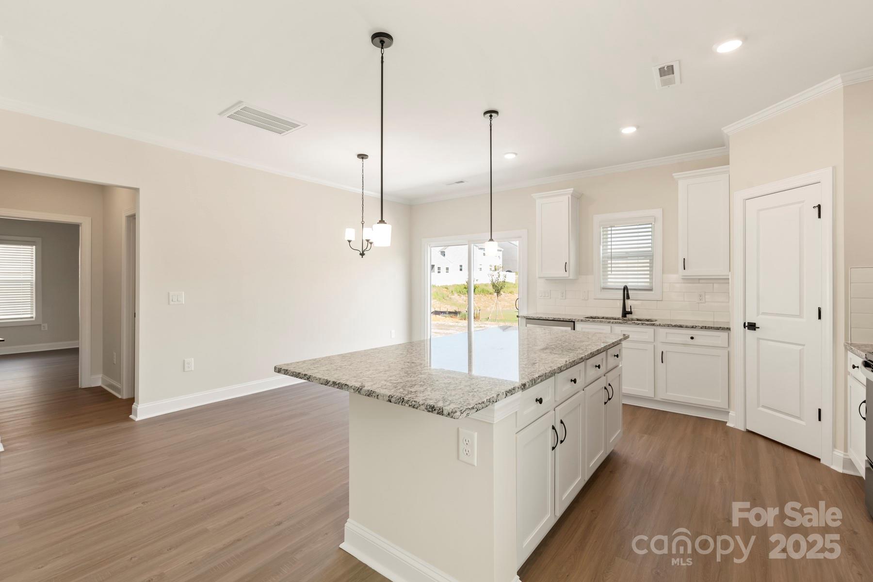 124 Rills Crossing Way Property Photo 12