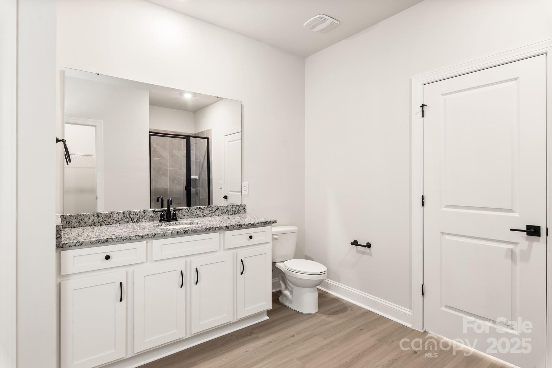 107 Tradesmen Trail Property Photo 15