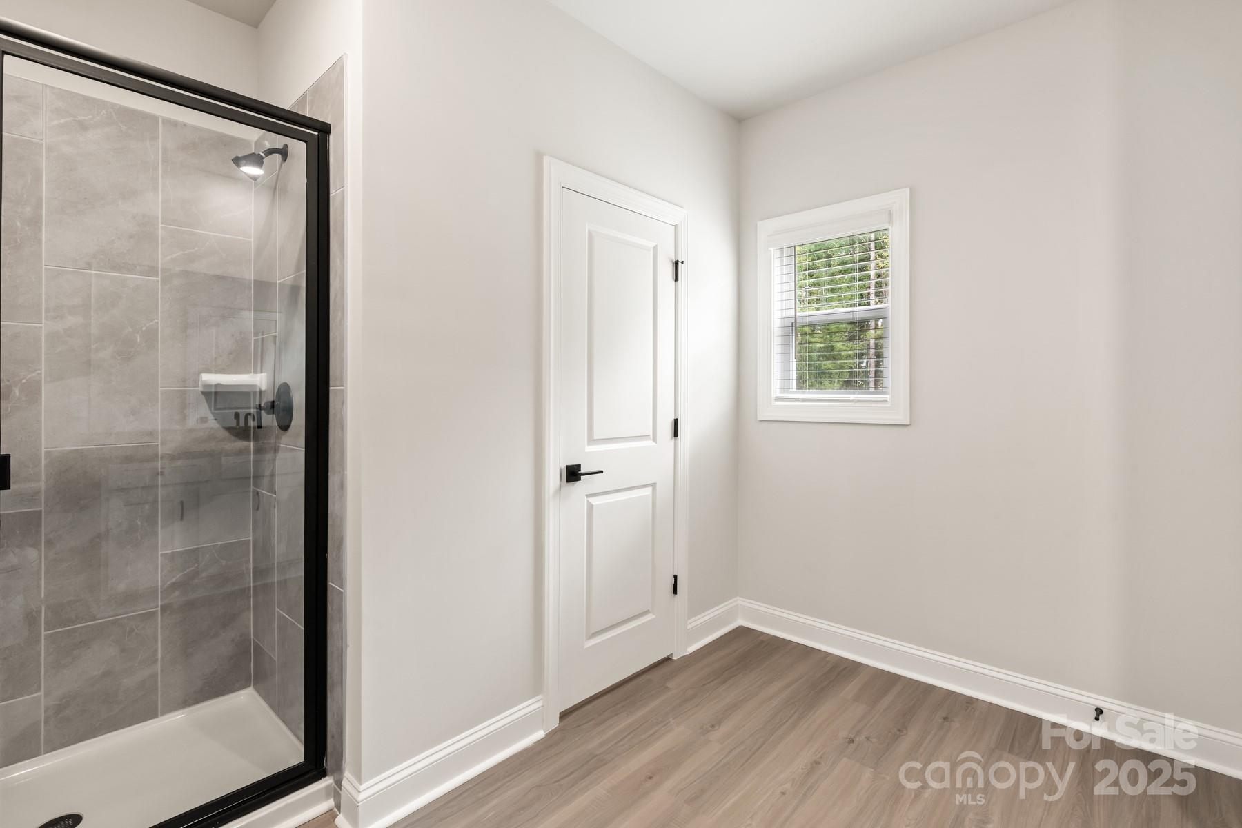 107 Tradesmen Trail Property Photo 16