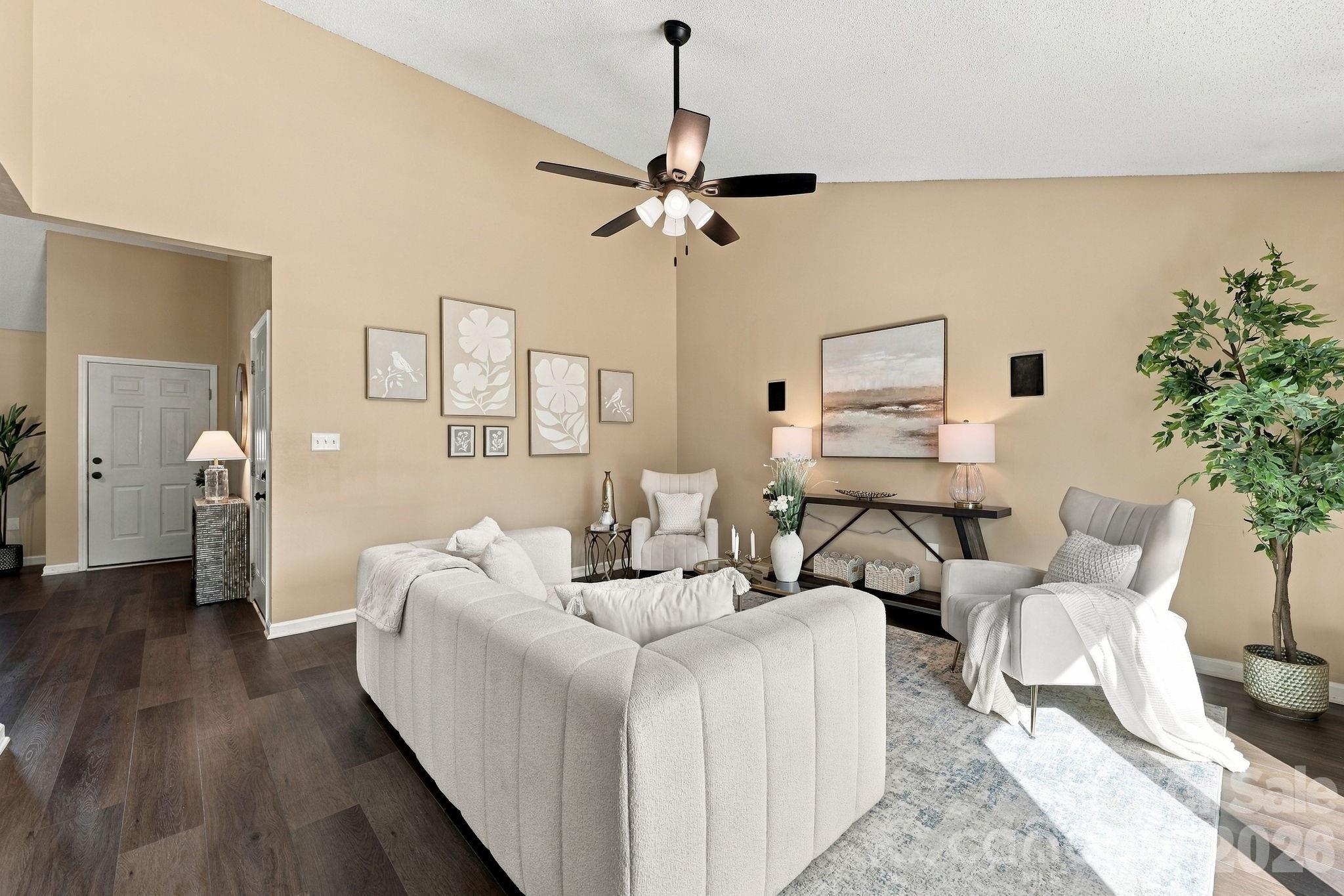 245 Castle Keep Road Property Photo 12