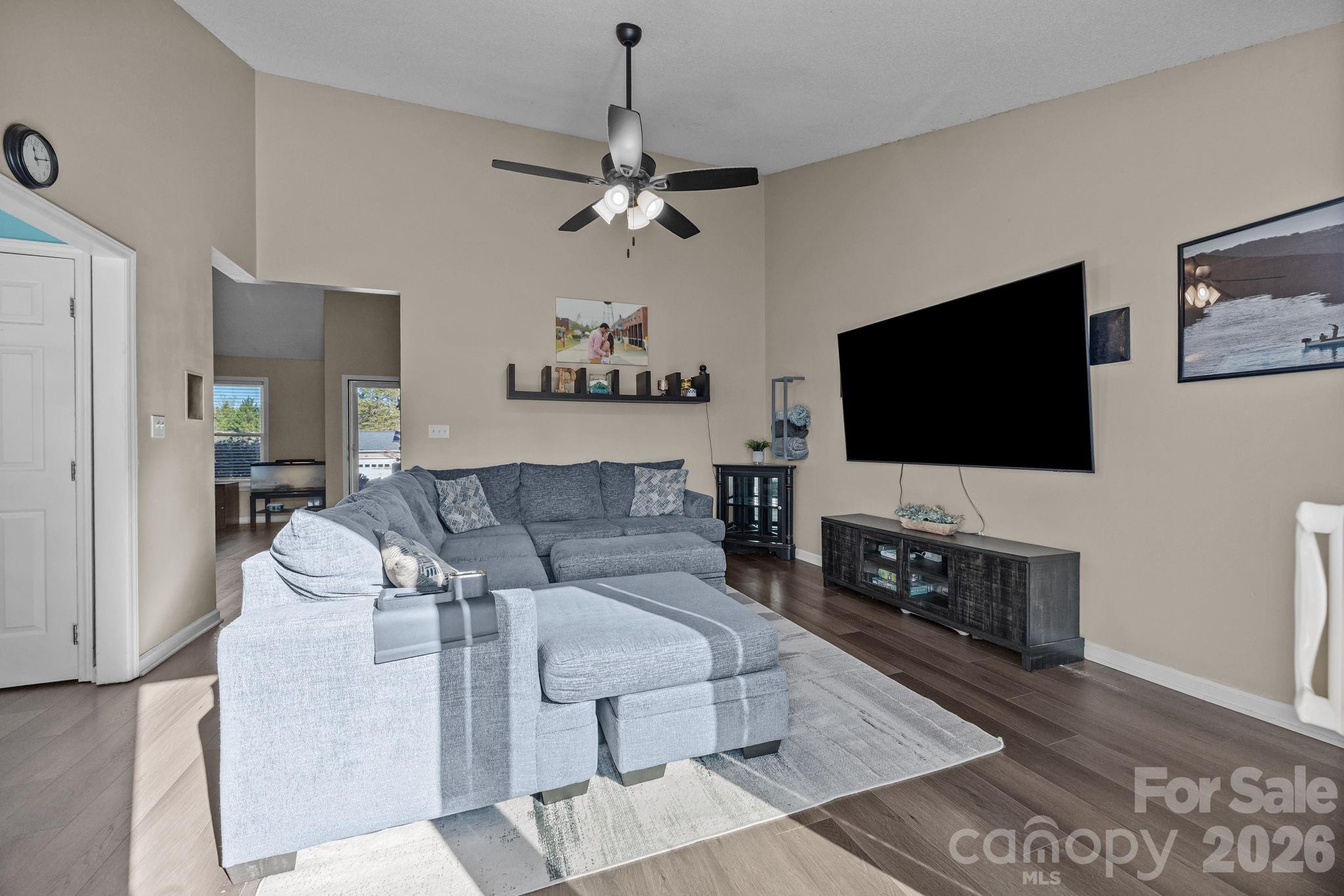 245 Castle Keep Road Property Photo 23