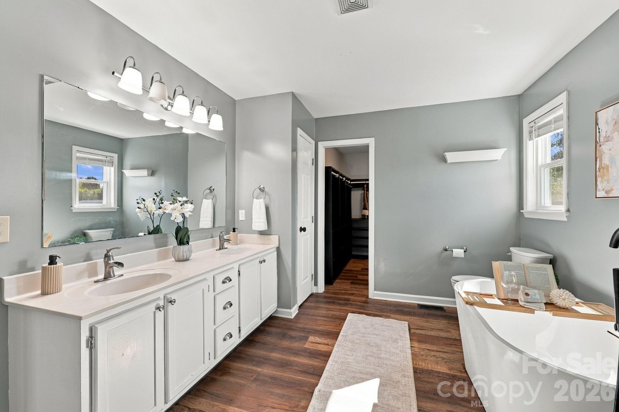 245 Castle Keep Road Property Photo 25